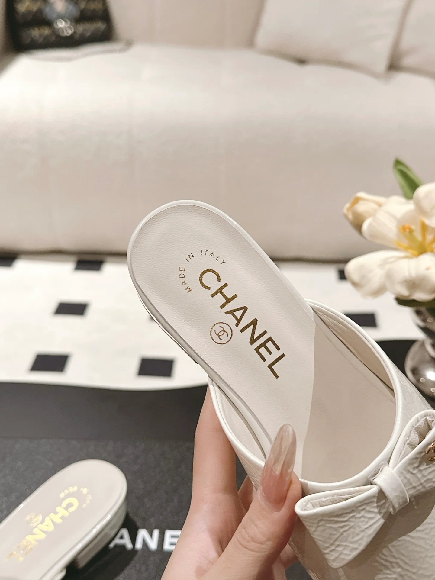 Chan 25fw mules