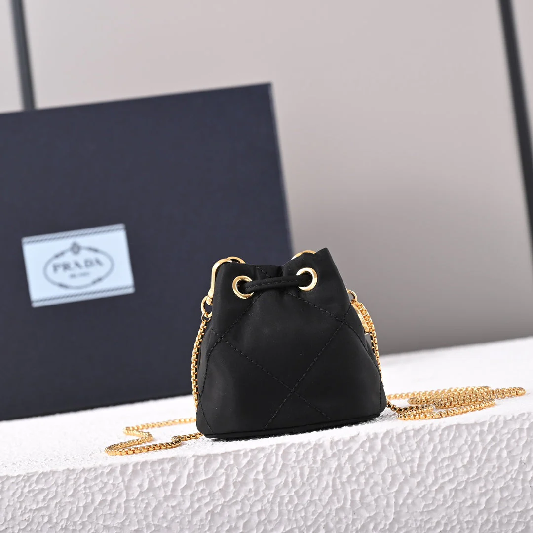PD Re-Nylon mini-pouch
