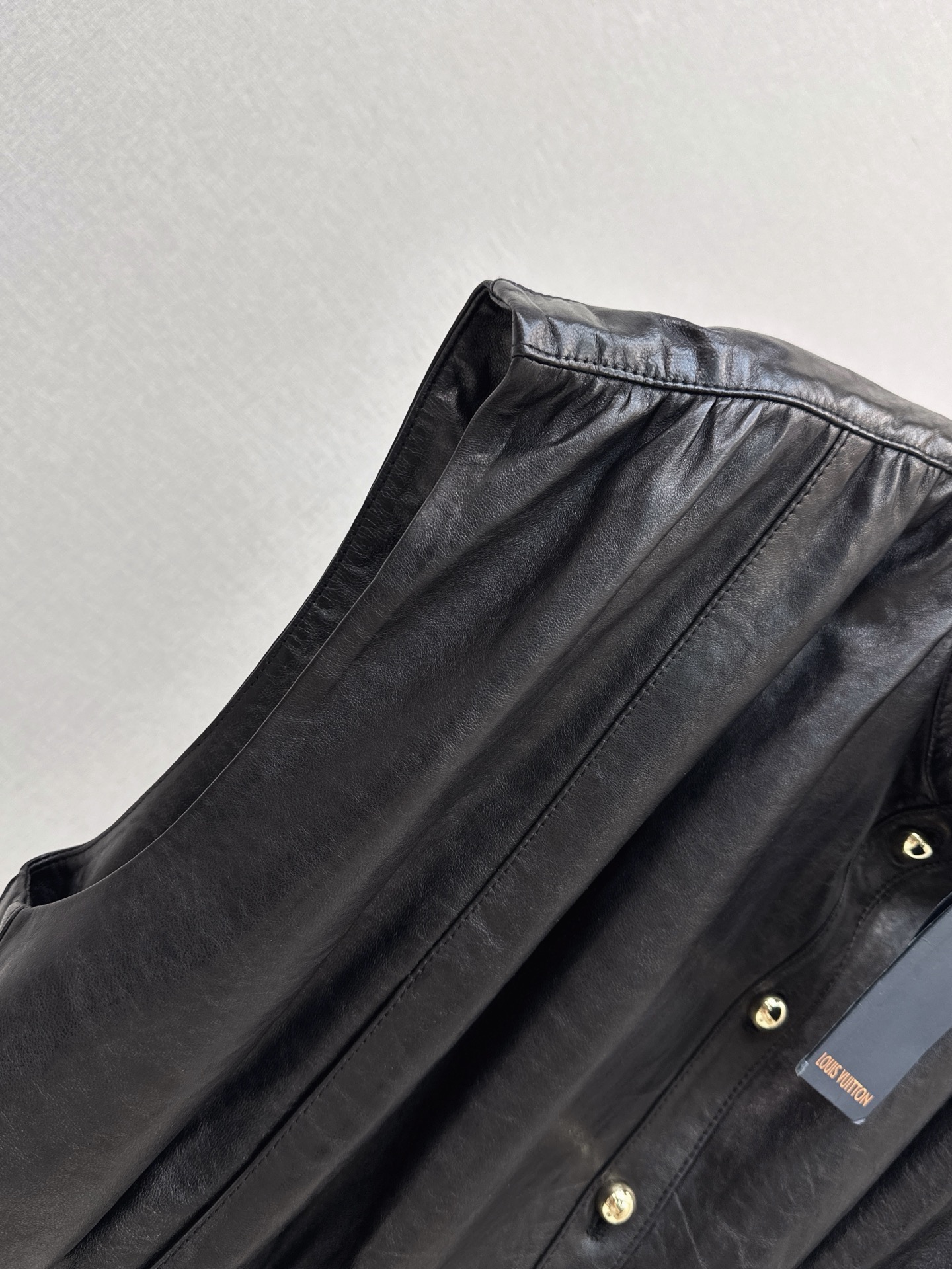 Loui 26fw leather vest jacket