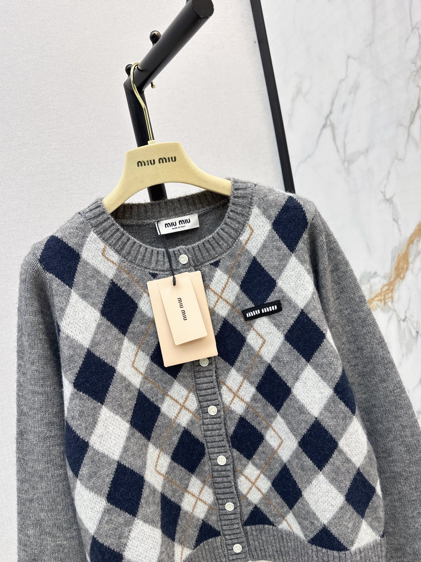 Miu 26fw jacquard cardigan