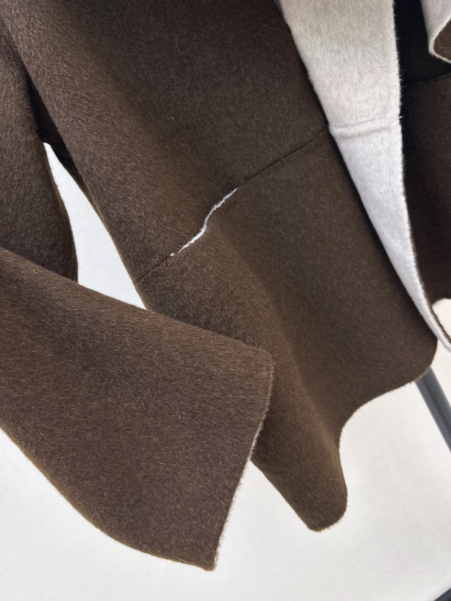 Max 26fw cropped woolen overcoats