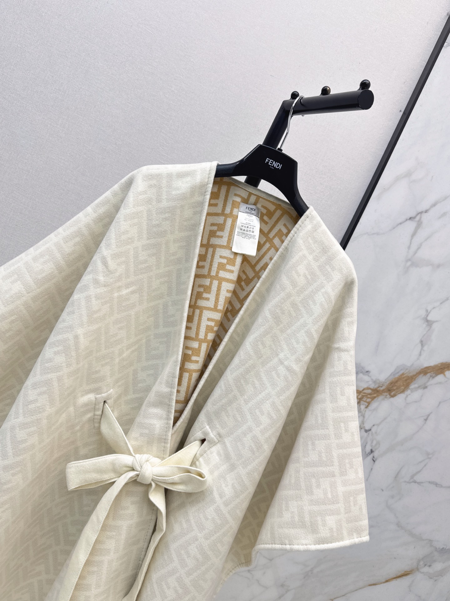 Fen 26fw wool shawls