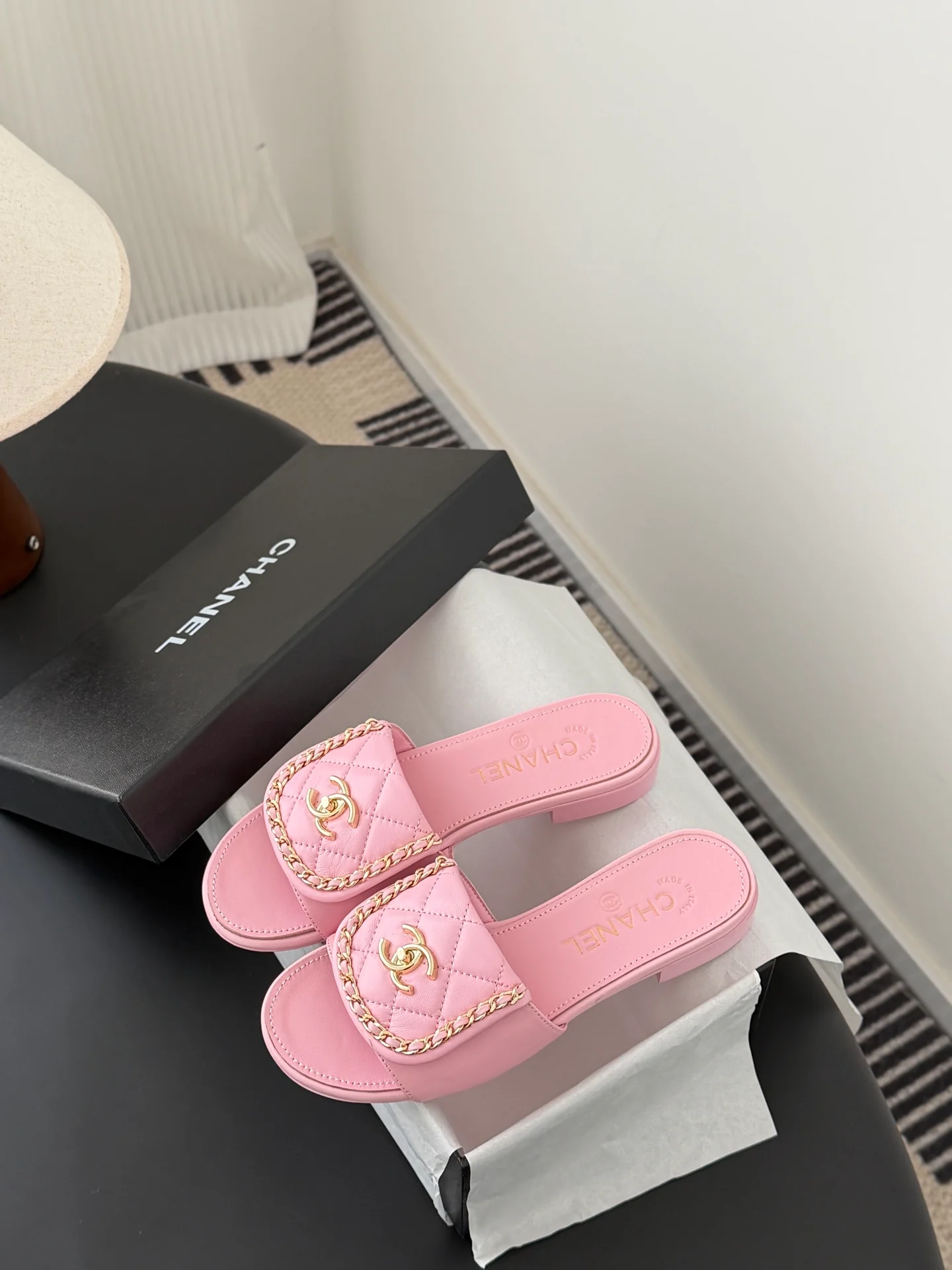 Chan 26ss sandals