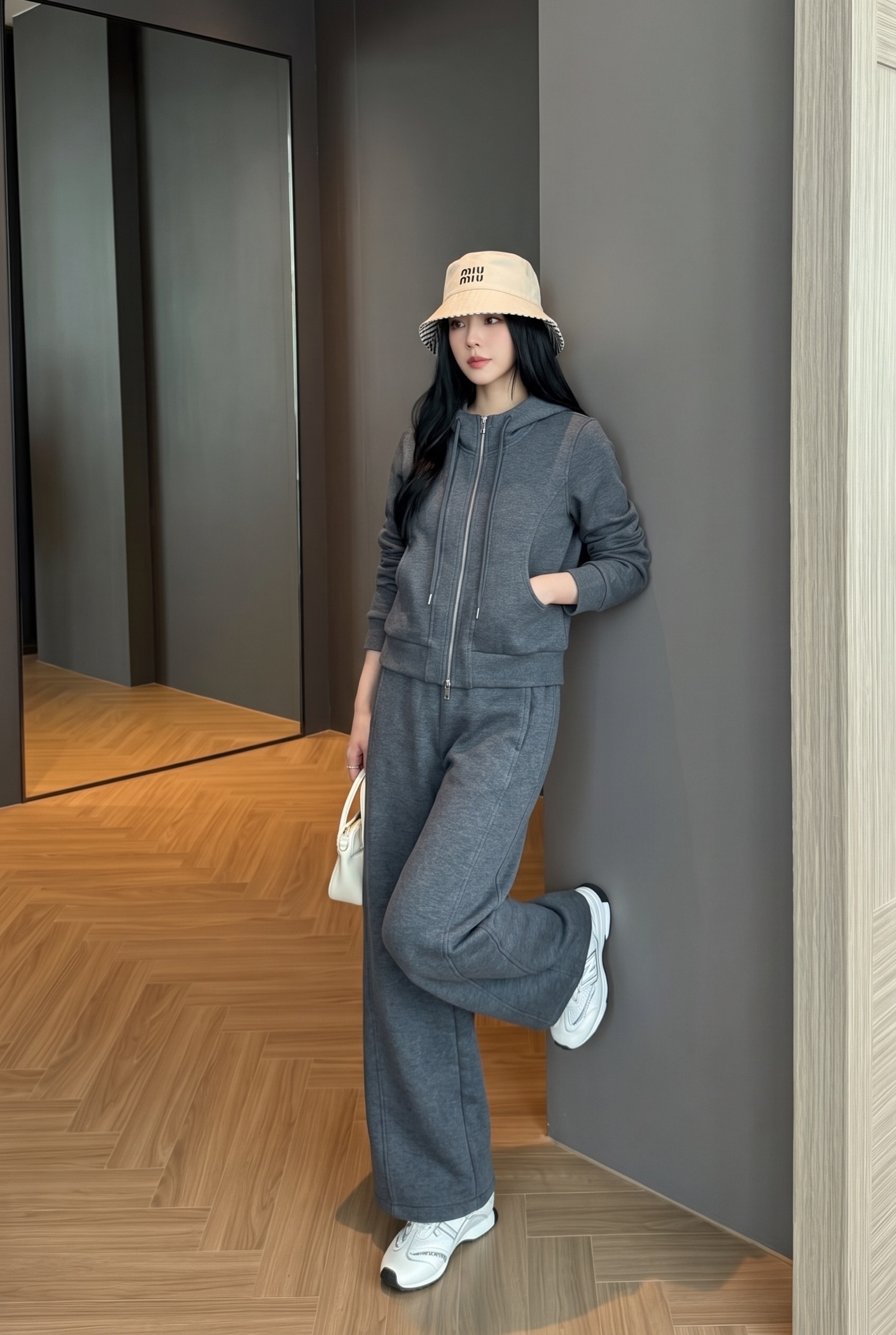 Brun 26fw hooded zipper jacket pants sets