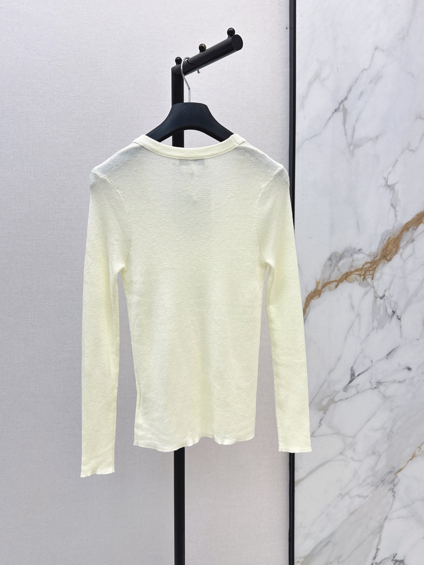 CD 26fw U-neck knit basic tee