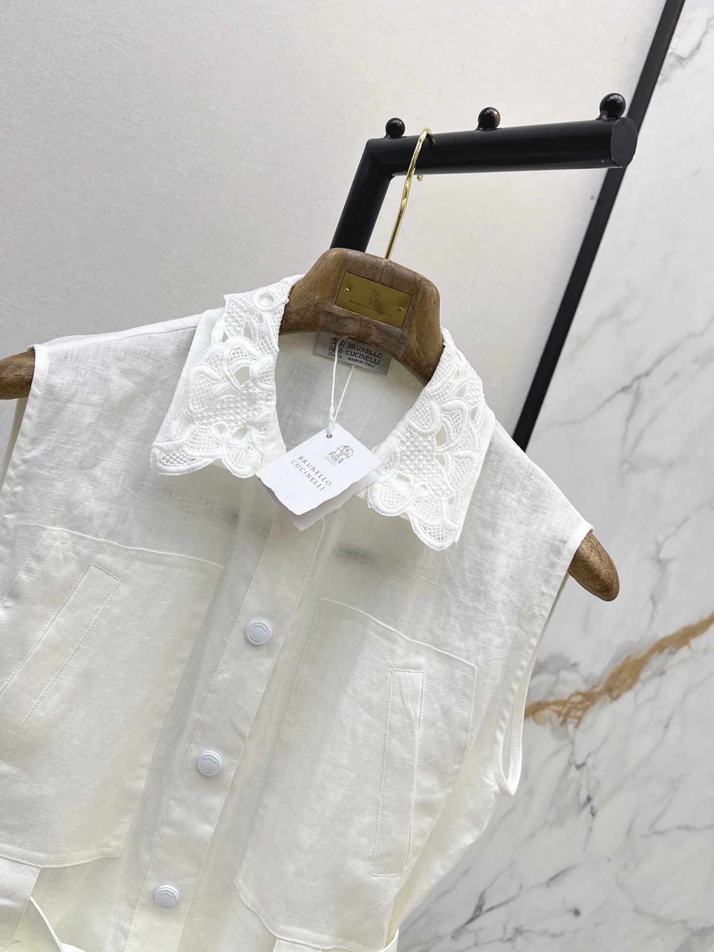 Brun 26ss embroidery waistcoat