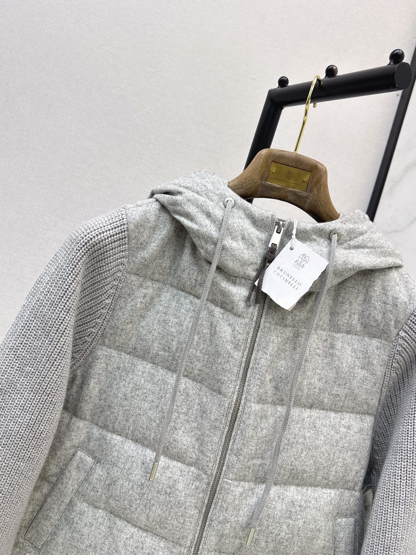 Brun 26fw knit contaract hooded down jacket