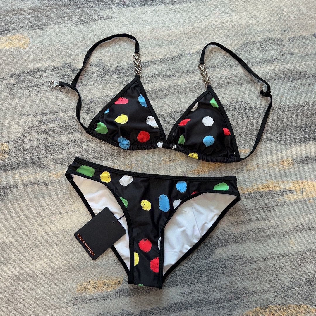 L swimsuit