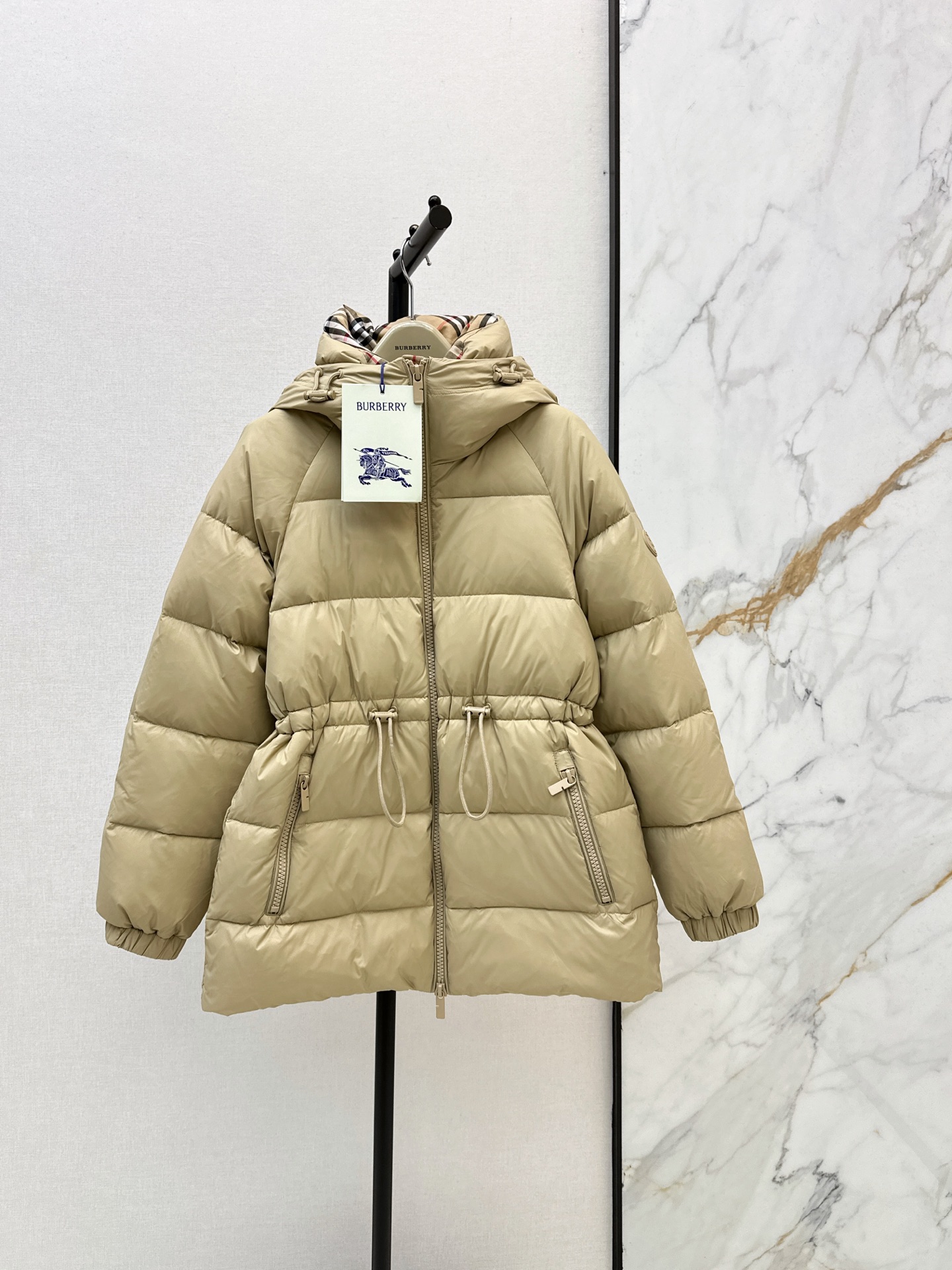 Bur 26fw hooded drawstring down jacket