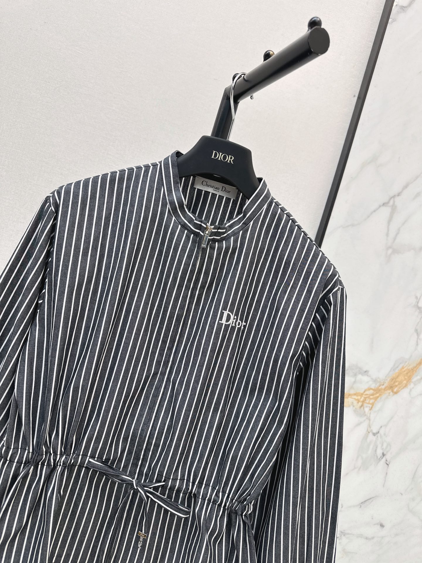 CD 26fw stripe drawstring shirt