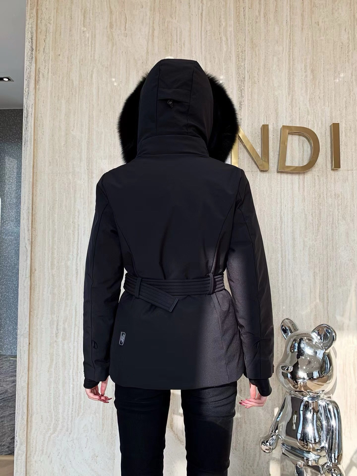 Monc 26fw belted hooded ski down jacket