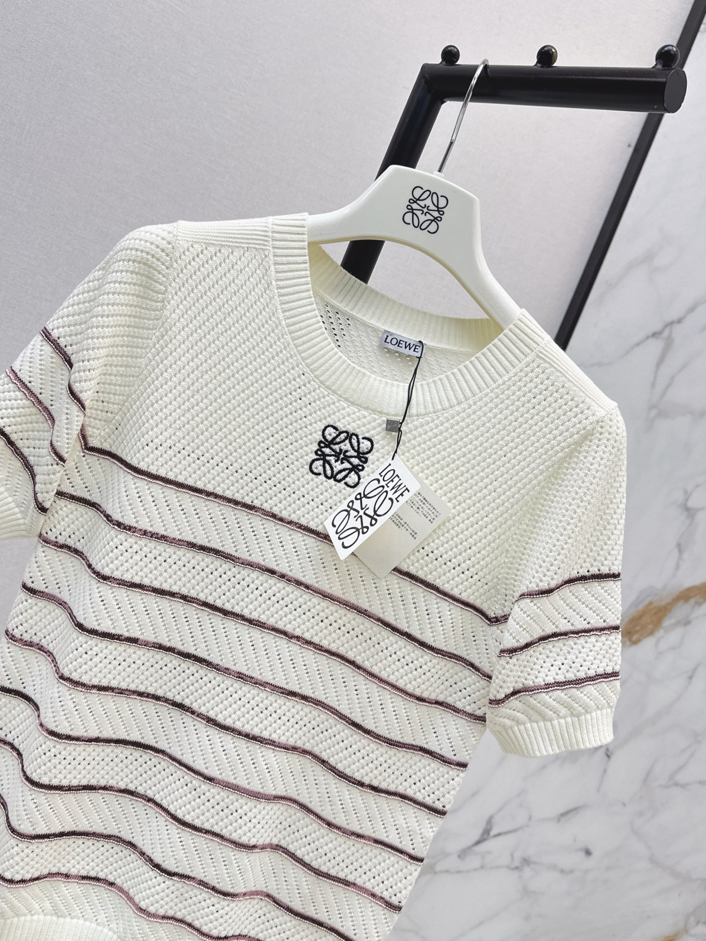 Loe 26fw stripe knit sweater