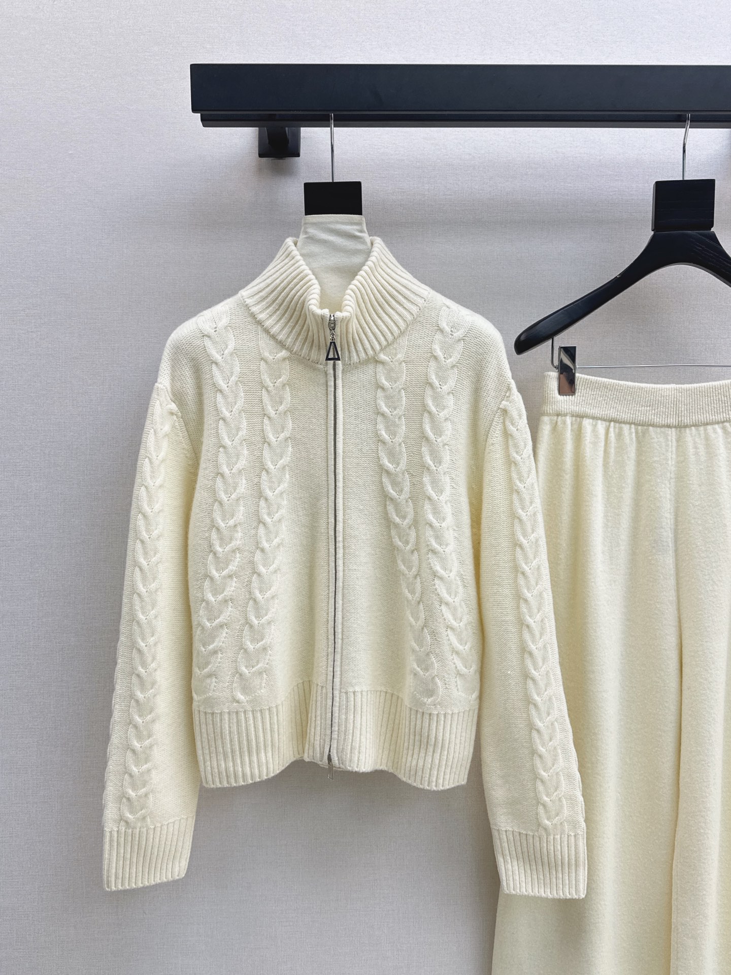 Max 26fw jacquard knit cardigan pants sets