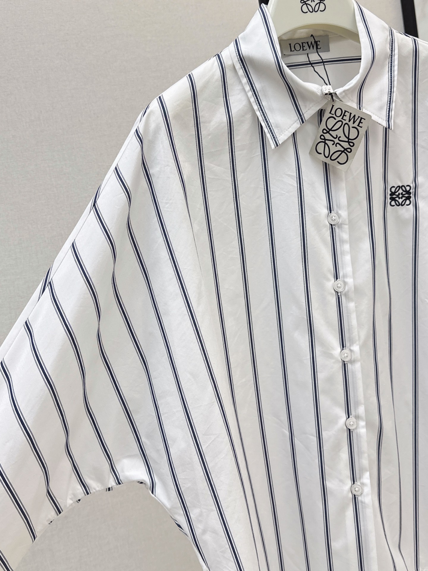 Loui 26fw stripe shirt