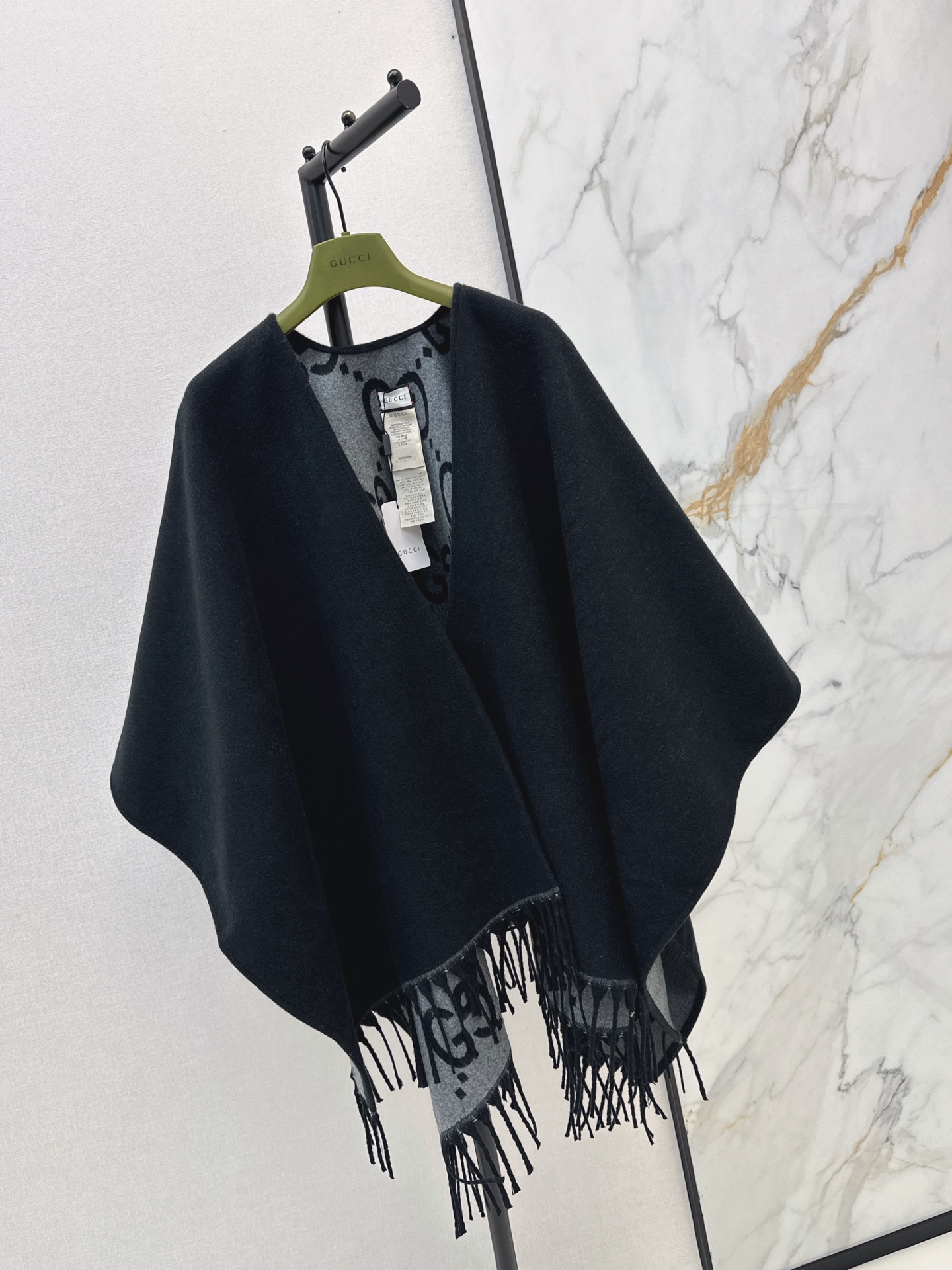Guc 26fw wool shawls cape