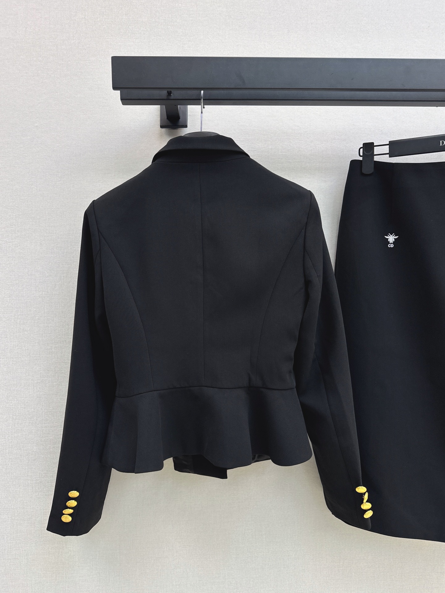 CD 26fw bee embroidery jacket A-lin skirt
