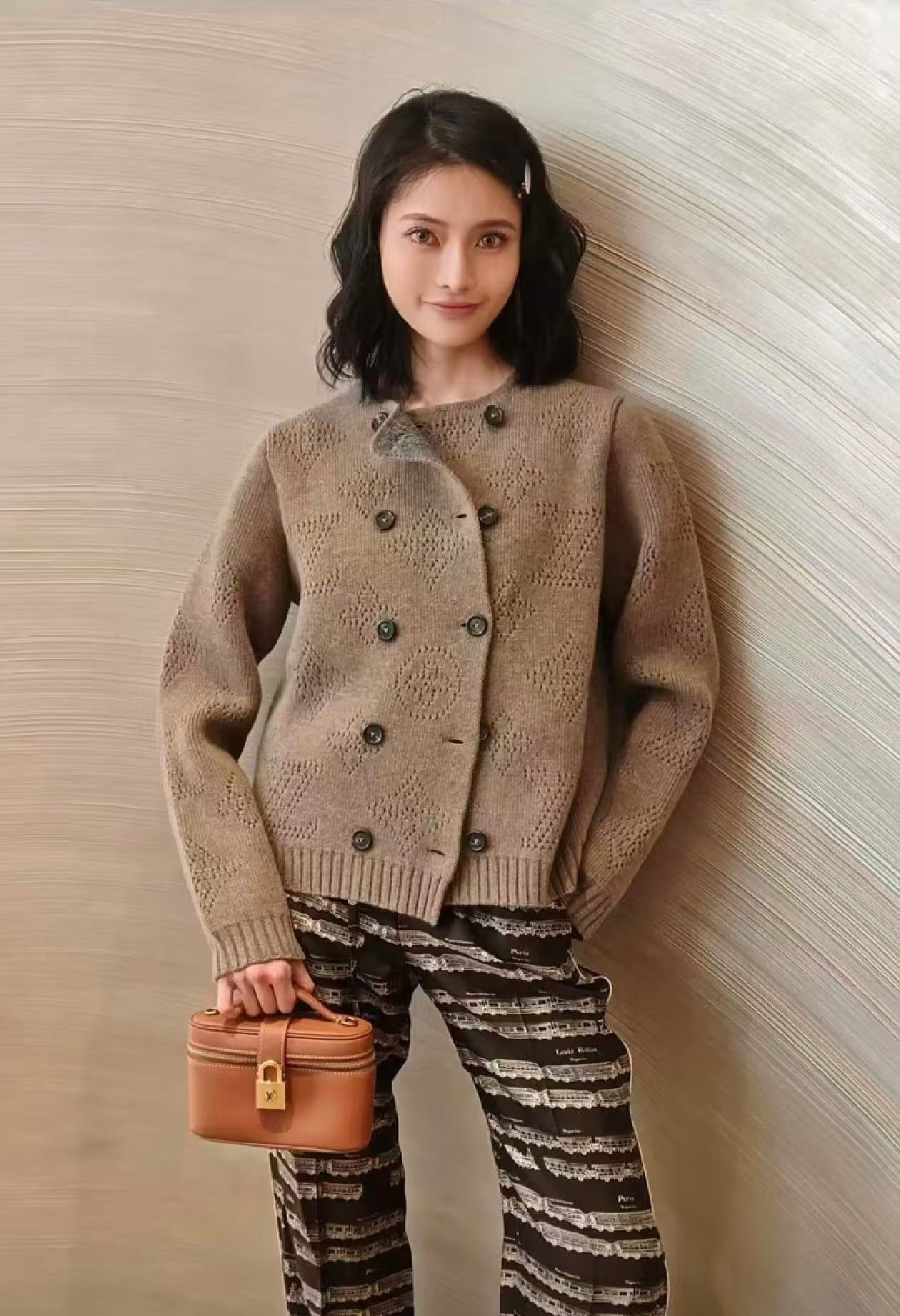 Loui 26fw hollow knit jacket