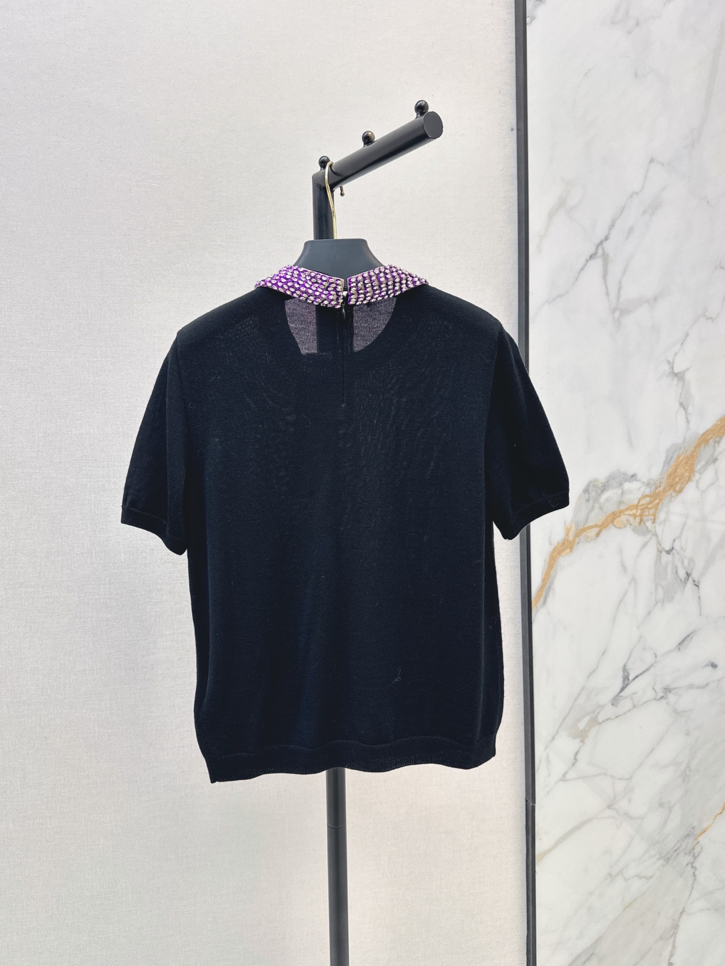 Valen 26fw rhinestone ribbon knit top