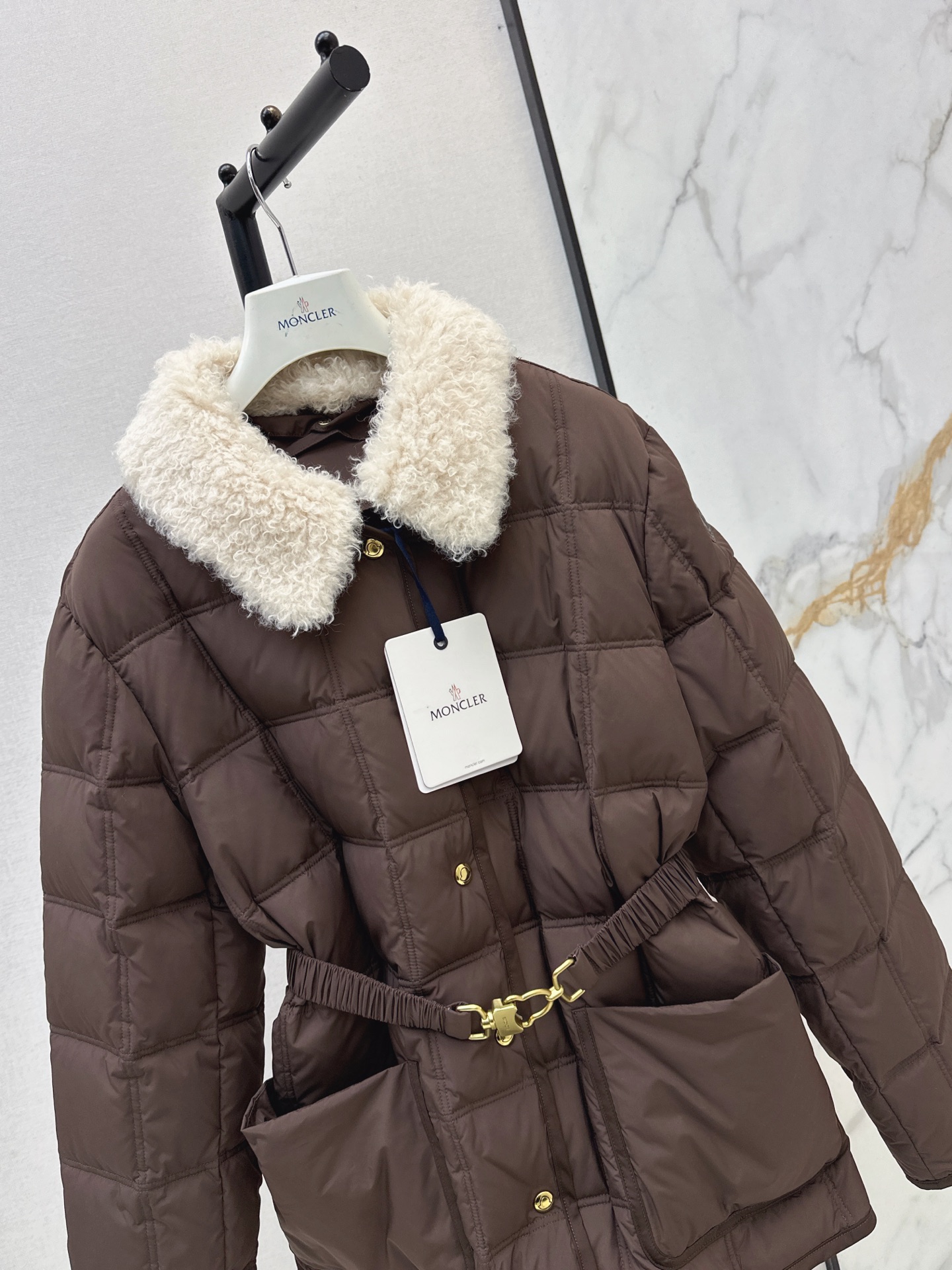 Monc 26fw down jacket