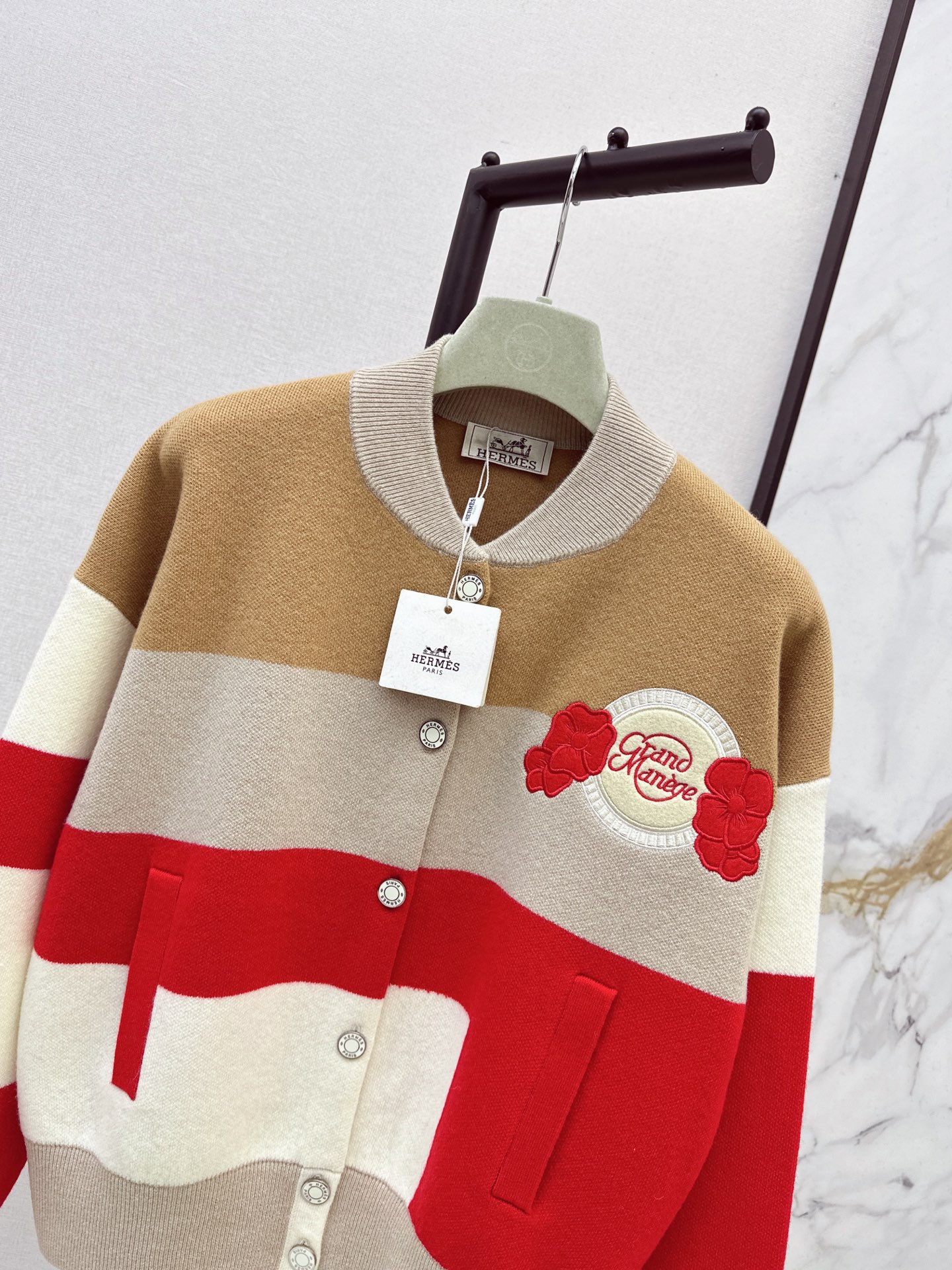 Her 26fw knit jacket