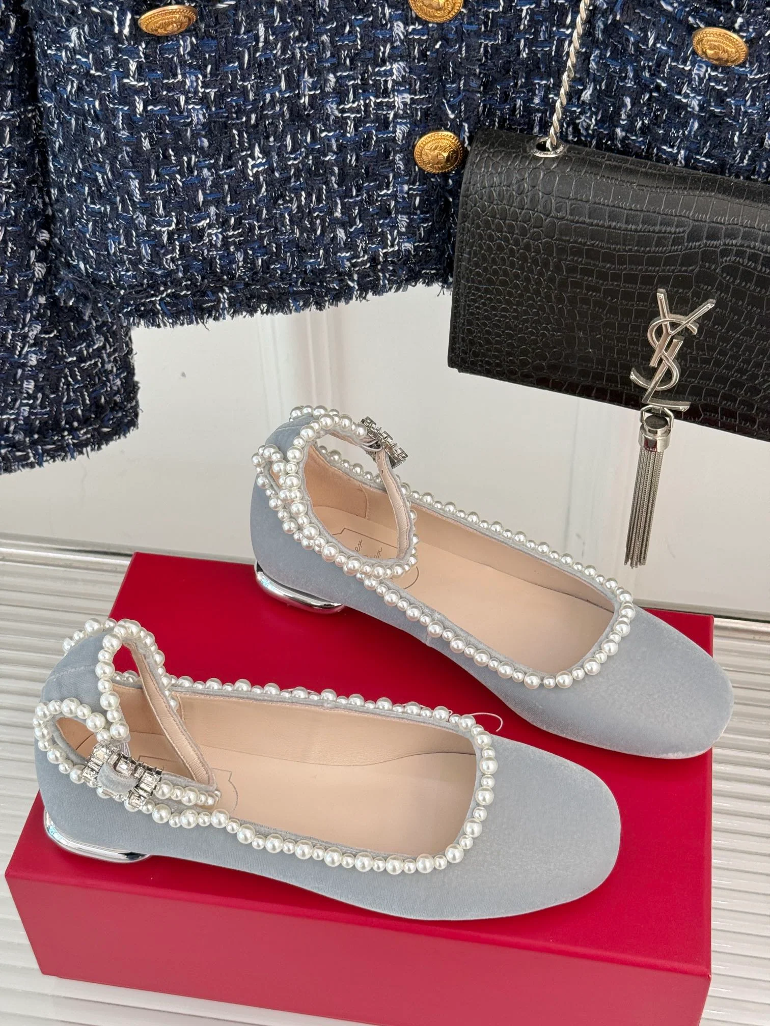 R Vi pearls ballerina shoes