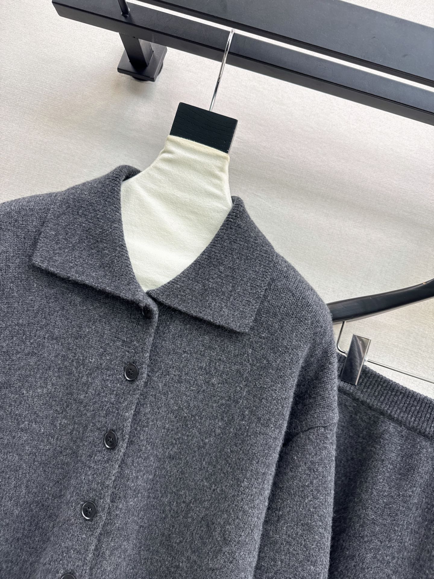 Max 26fw knit cardigan skirt sets