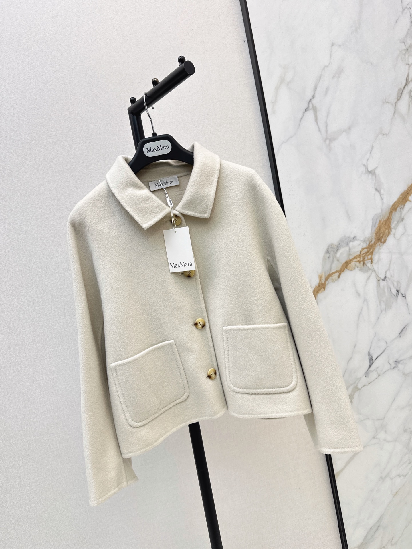 Max 26fw woolen jacket