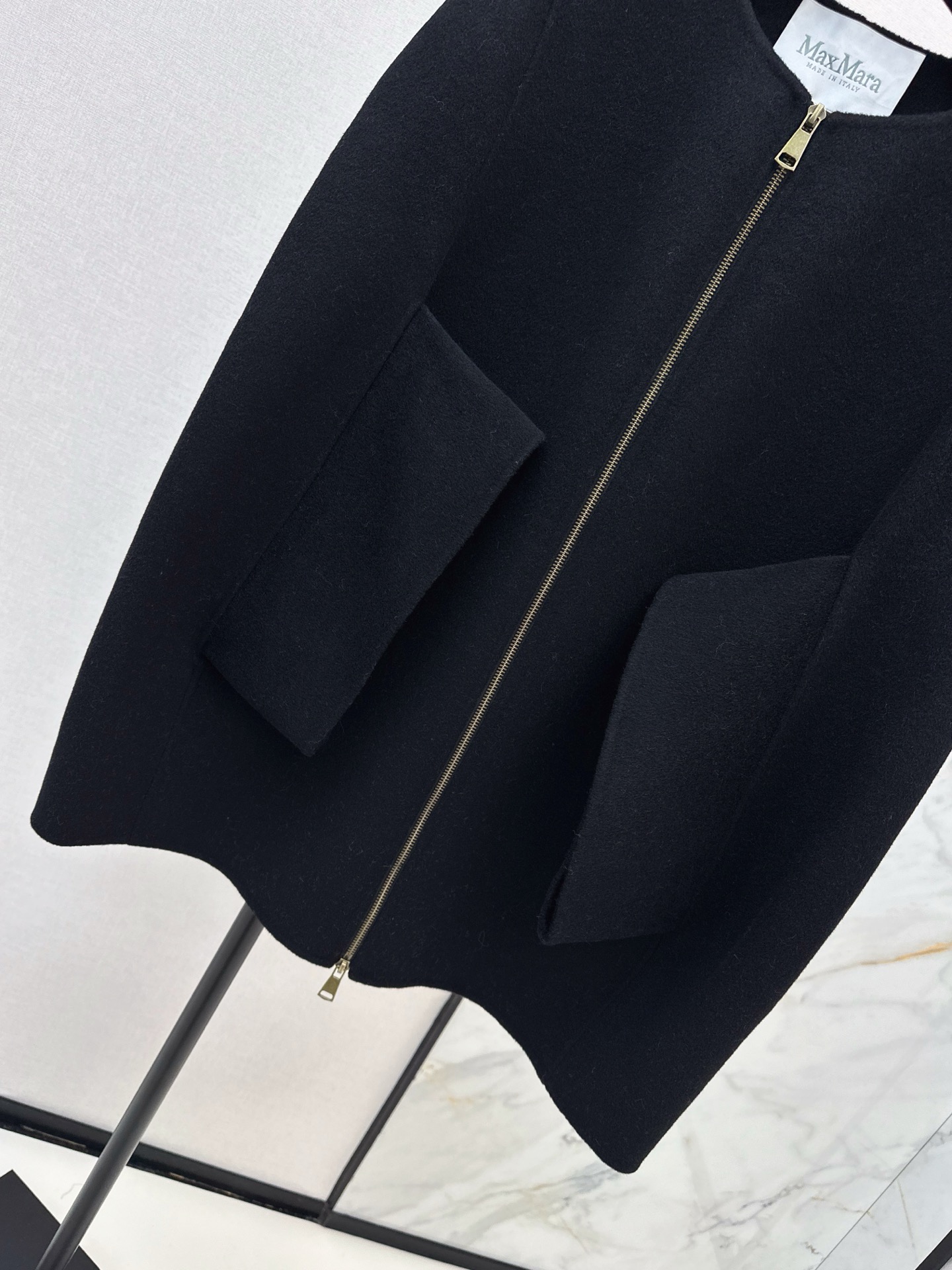 Max 26fw dolman sleeve overcoats
