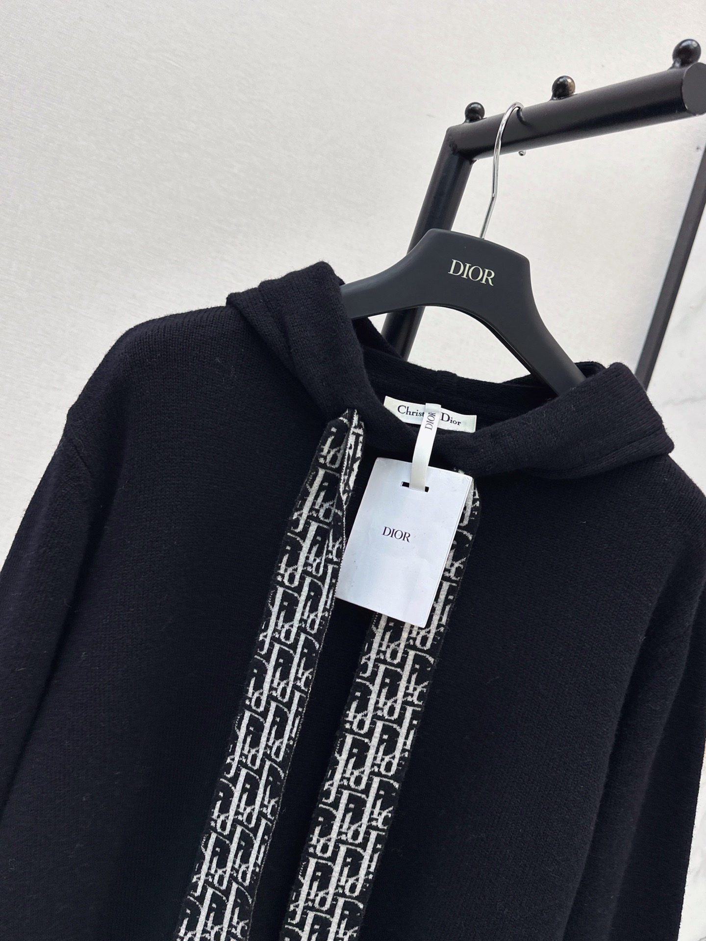 CD 26fw hooded sweater