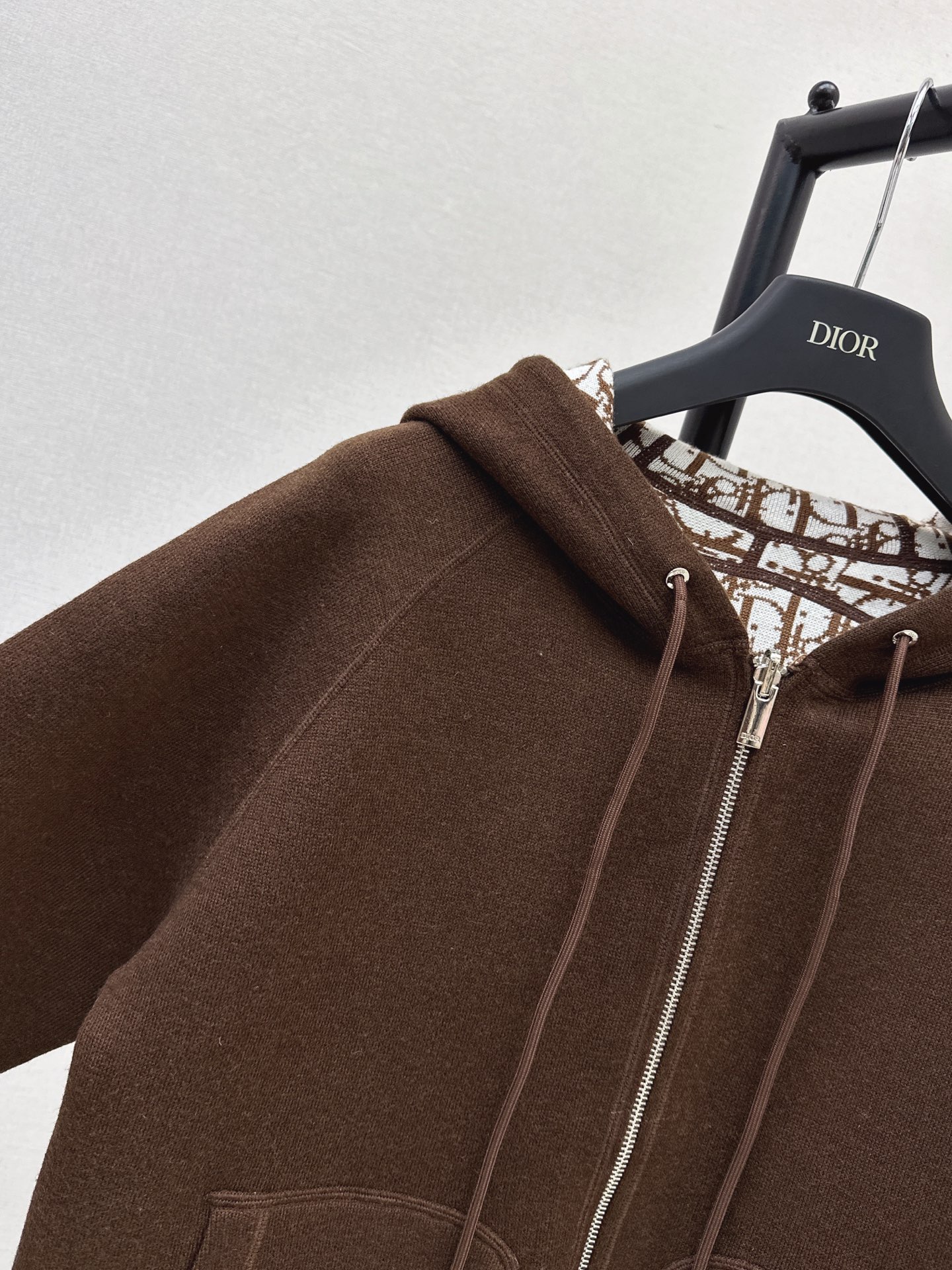 CD 26fw reversible hooded knit jacket