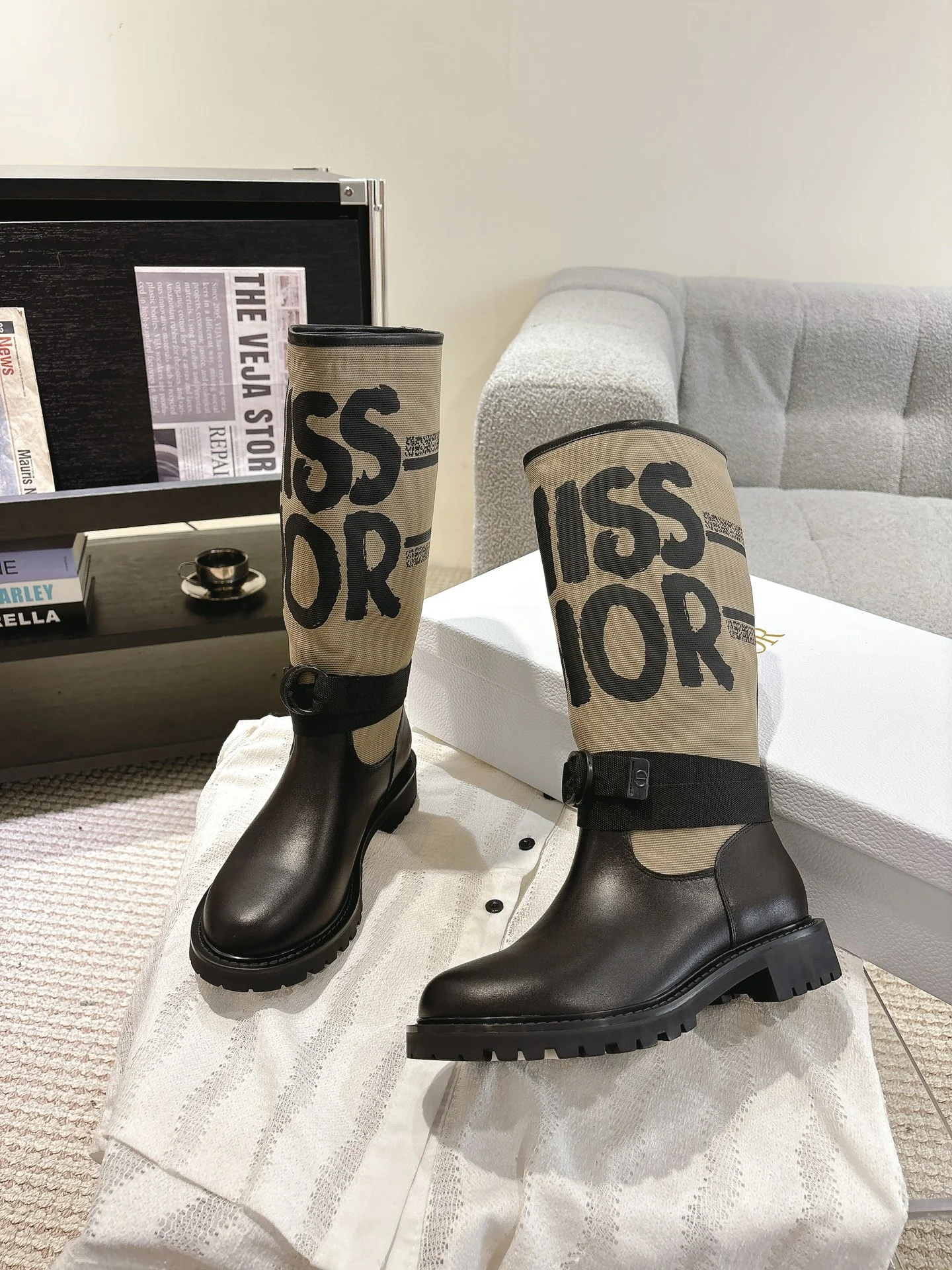 CD 25fw half boots