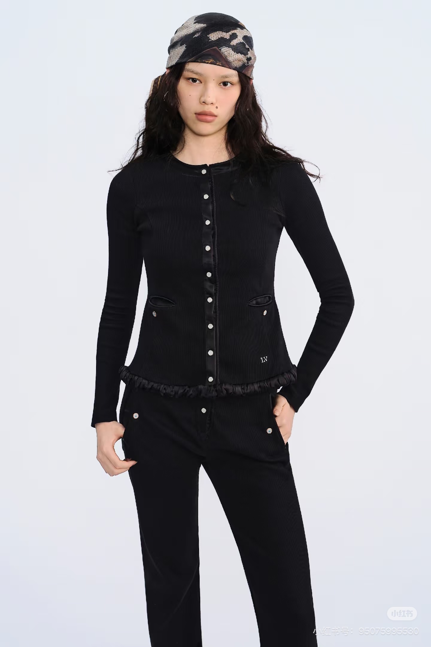 Loui 26fw ruffle cropped cardigan