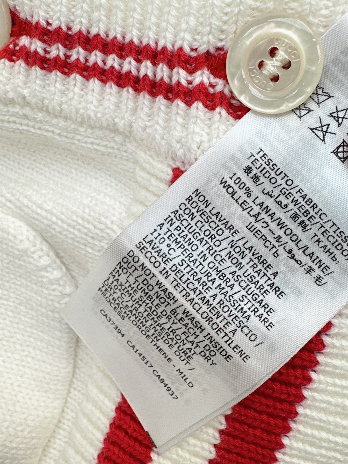 Guc 26fw jacquard knit cardigan