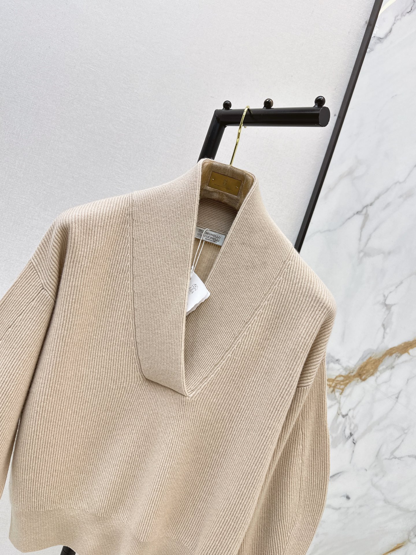 Brun 26fw cashmere sweater