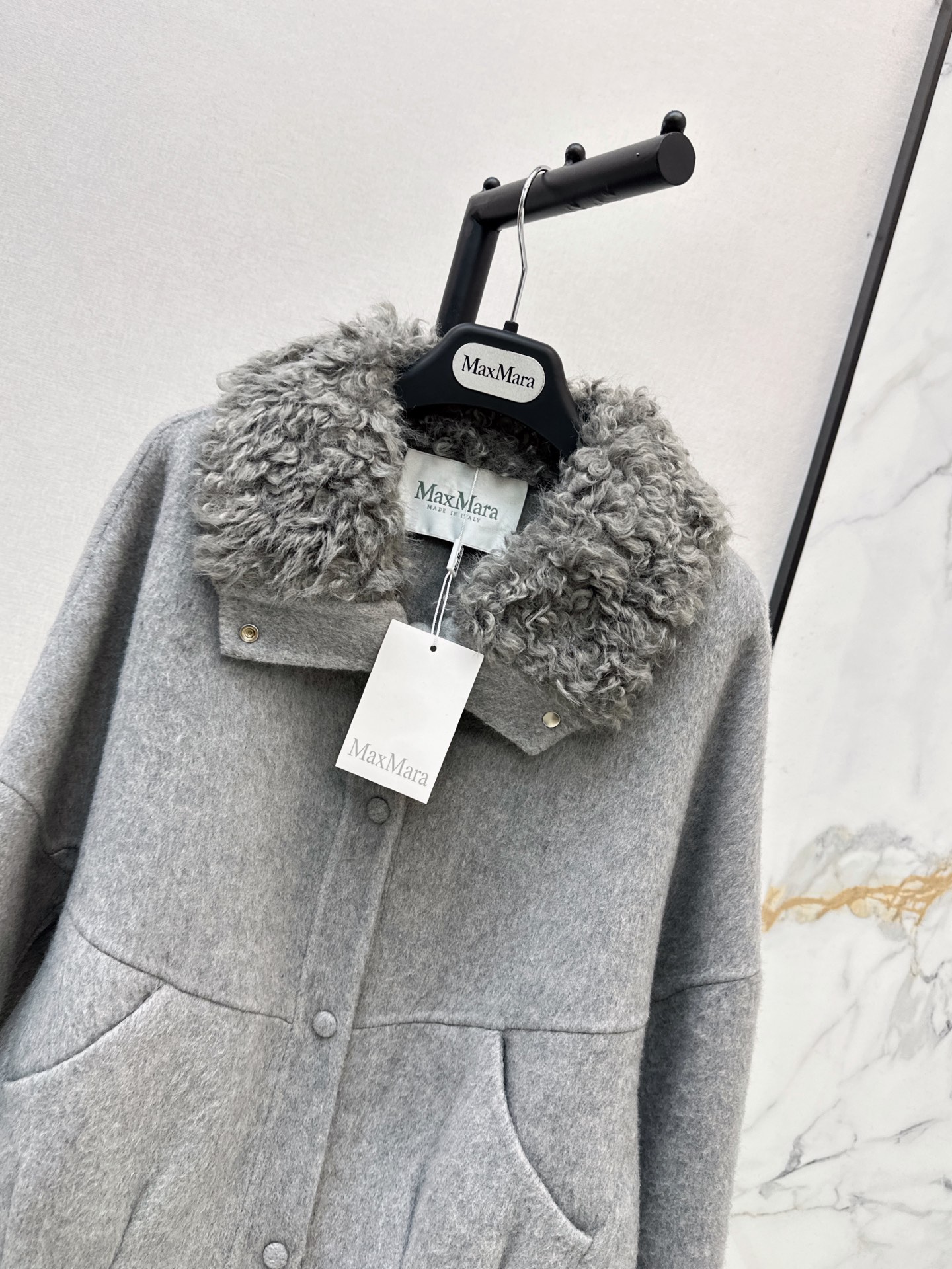 Max 26fw fur-trim woolen jacket