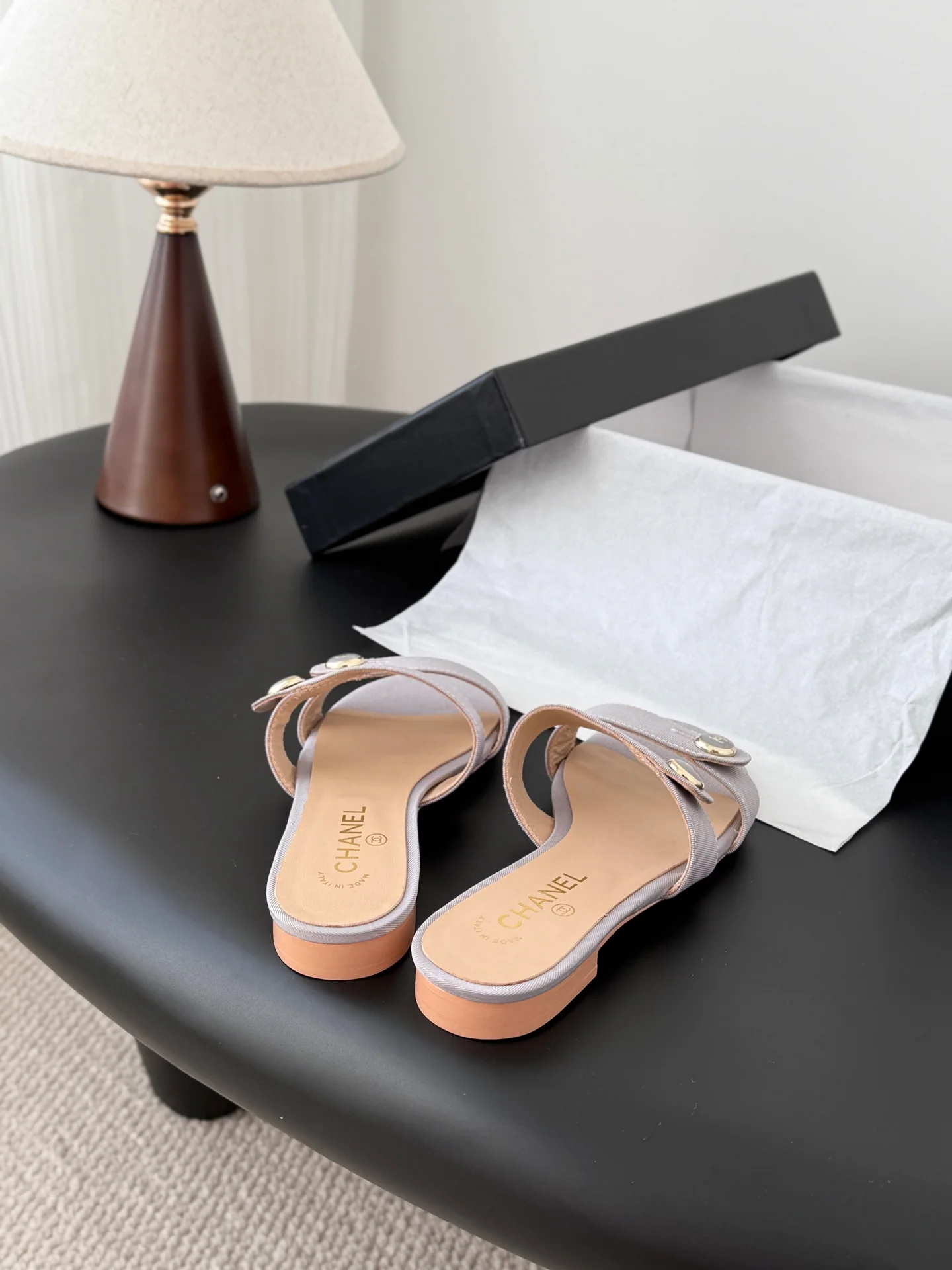 Chan 26ss sandals