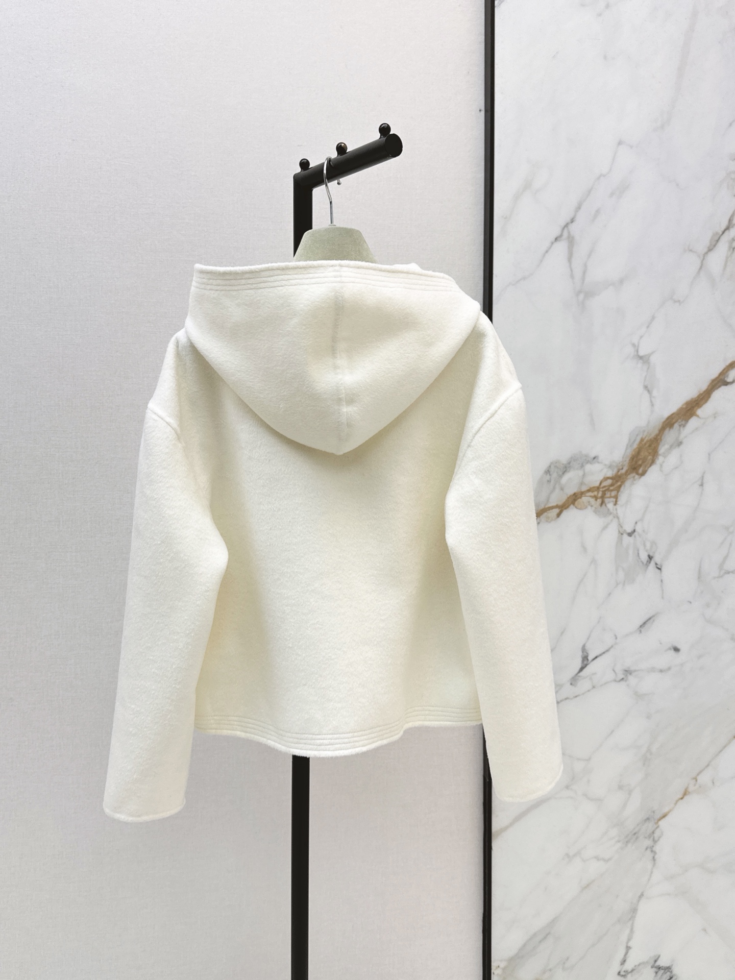 Her 26fw woolen hooded jacket
