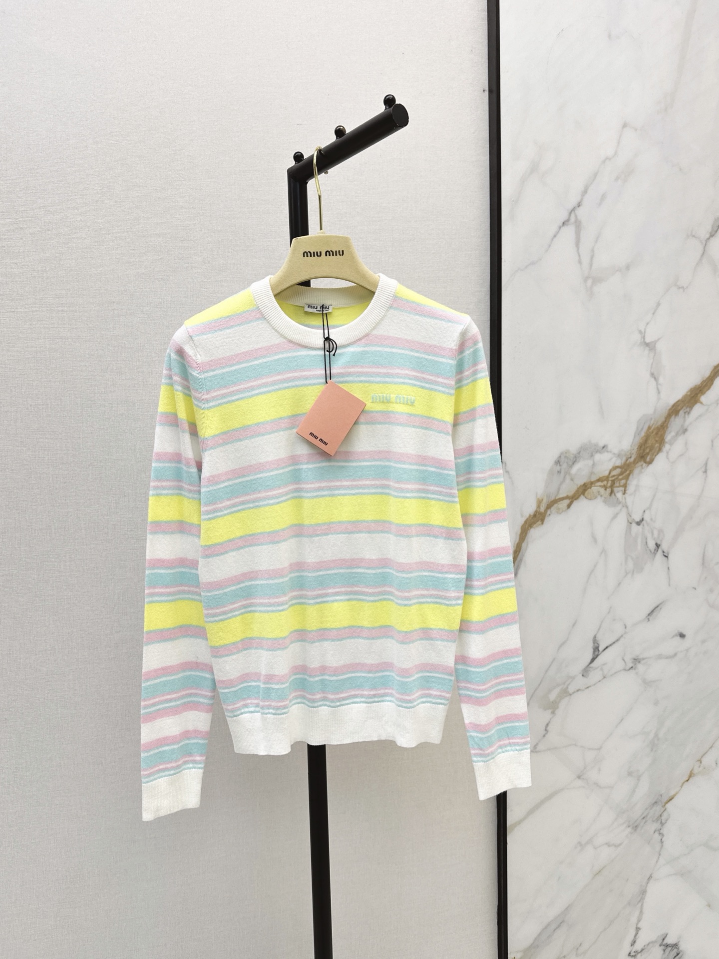 Miu 26fw stripe sweater