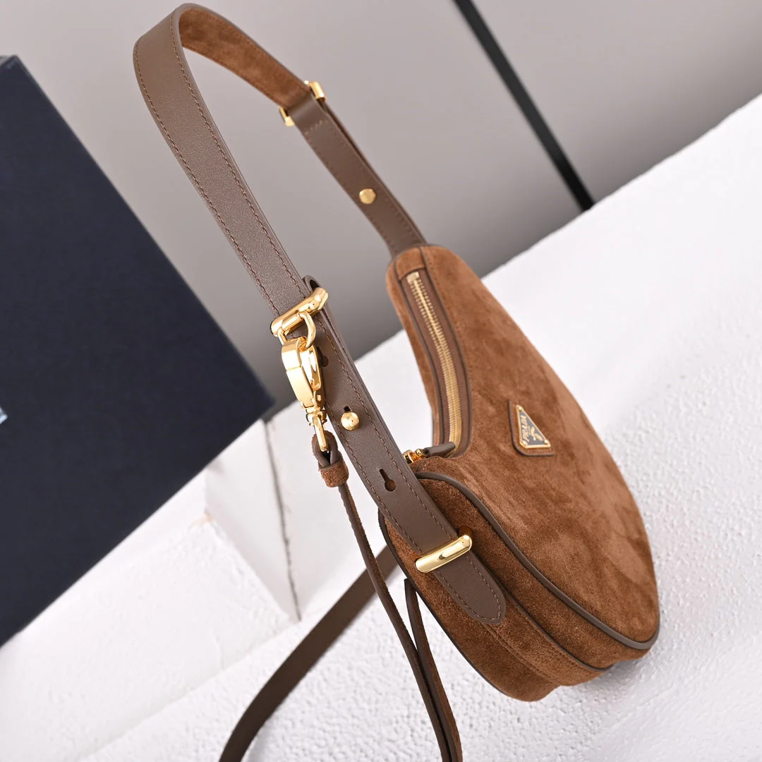 PD Product details Nubuck  leather
