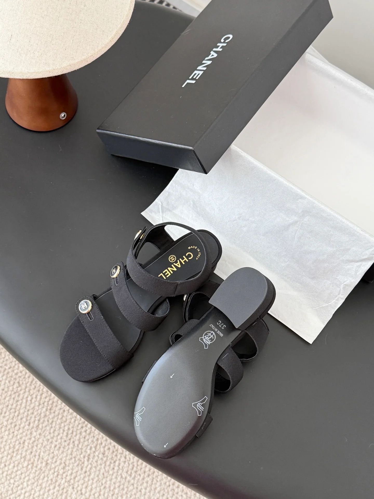 Chan 26ss sandals