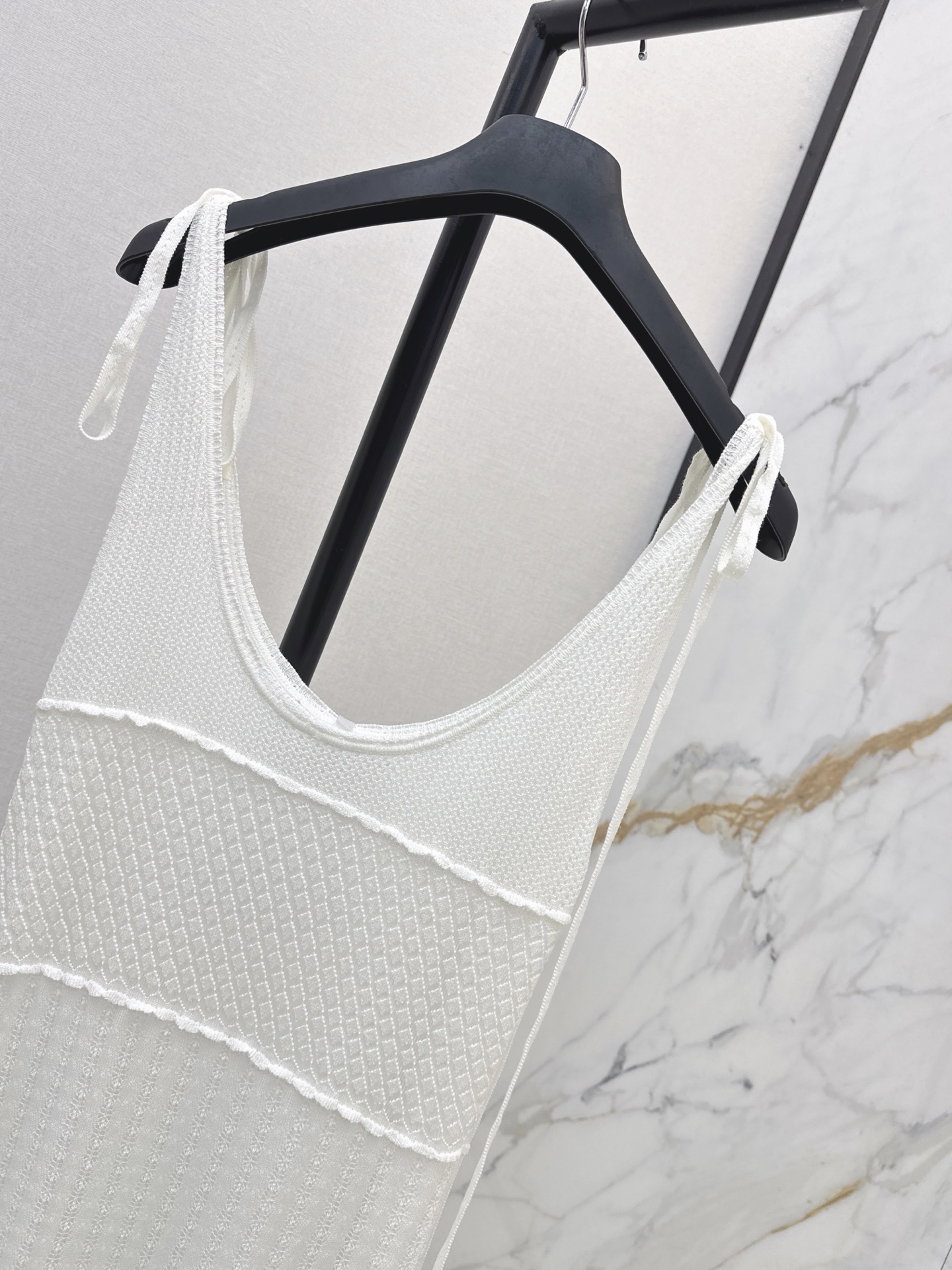 CD 26ss hollow knit slip dress