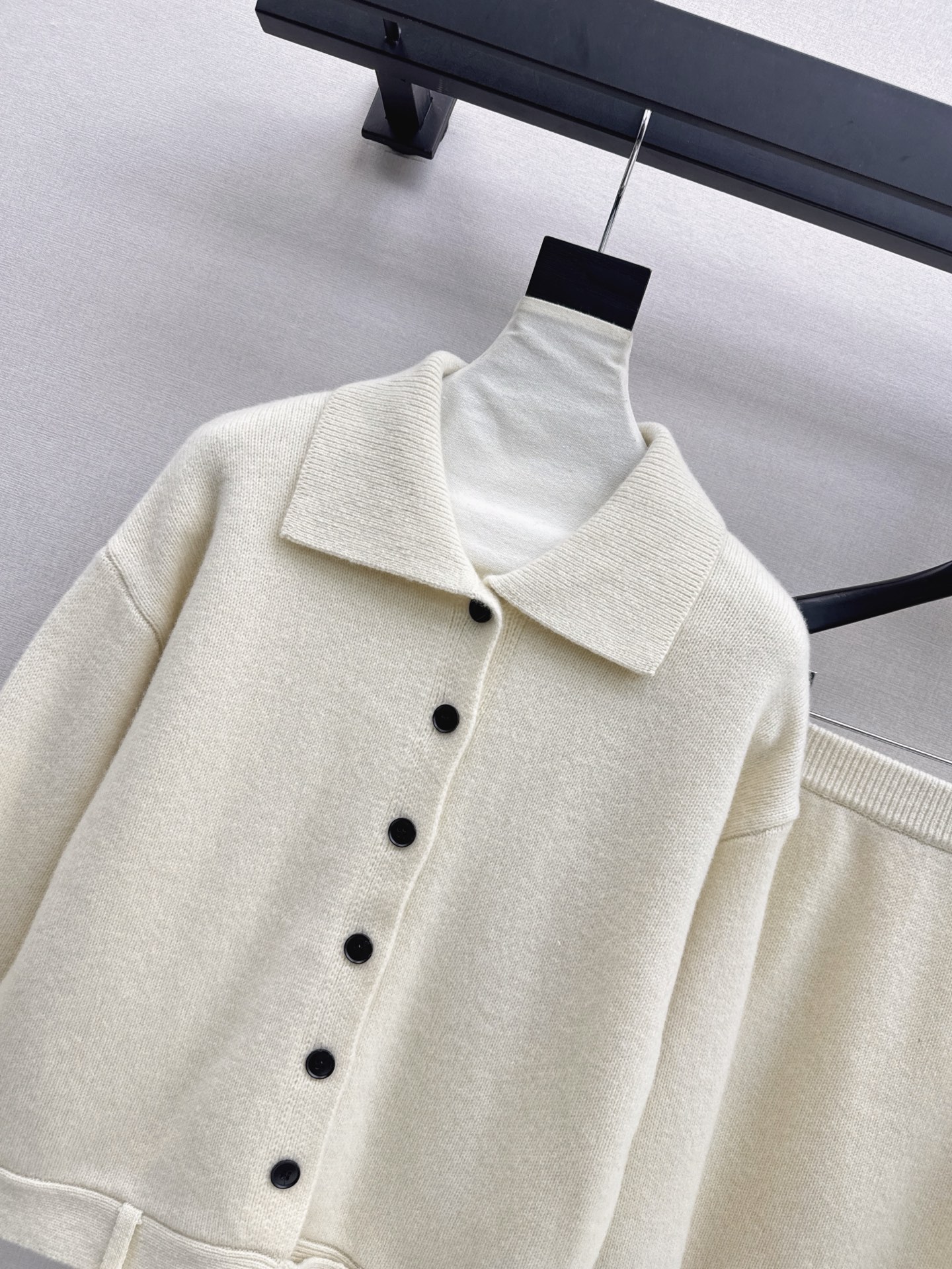 Max 26fw knit cardigan skirt sets