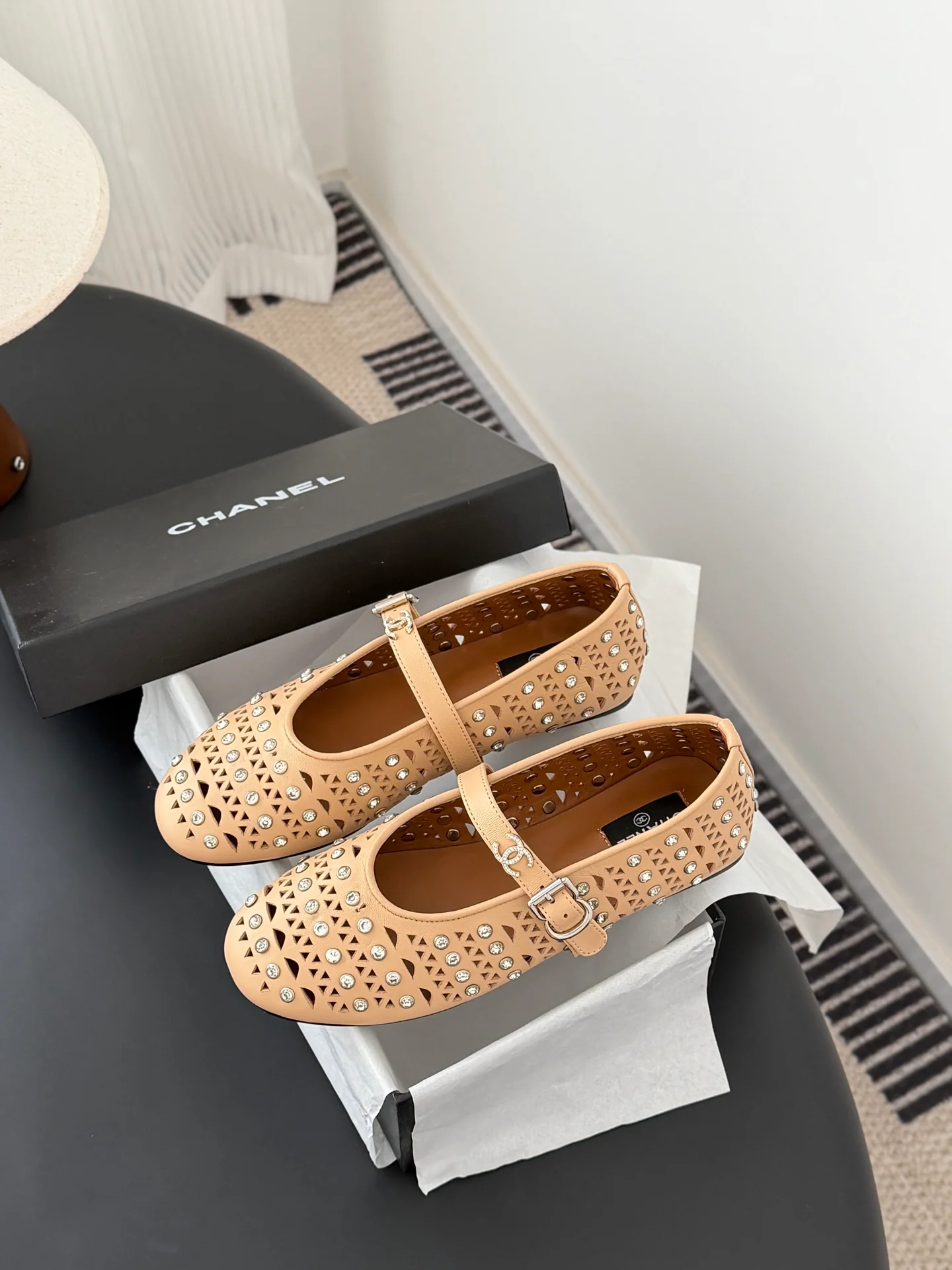 Chan 26ss mary jane hollow rhinestone shoes