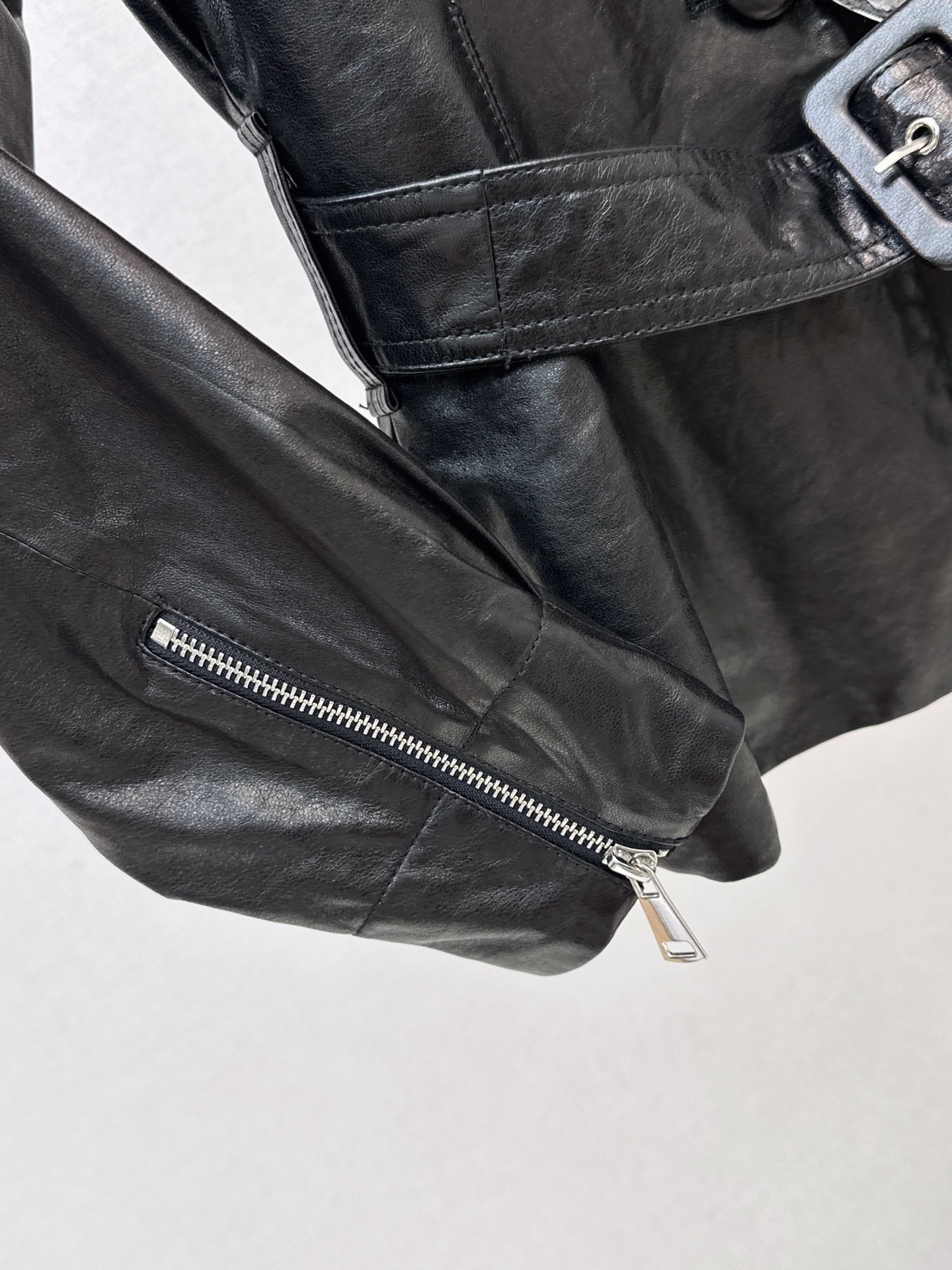 Sain 26fw belted leather jacket