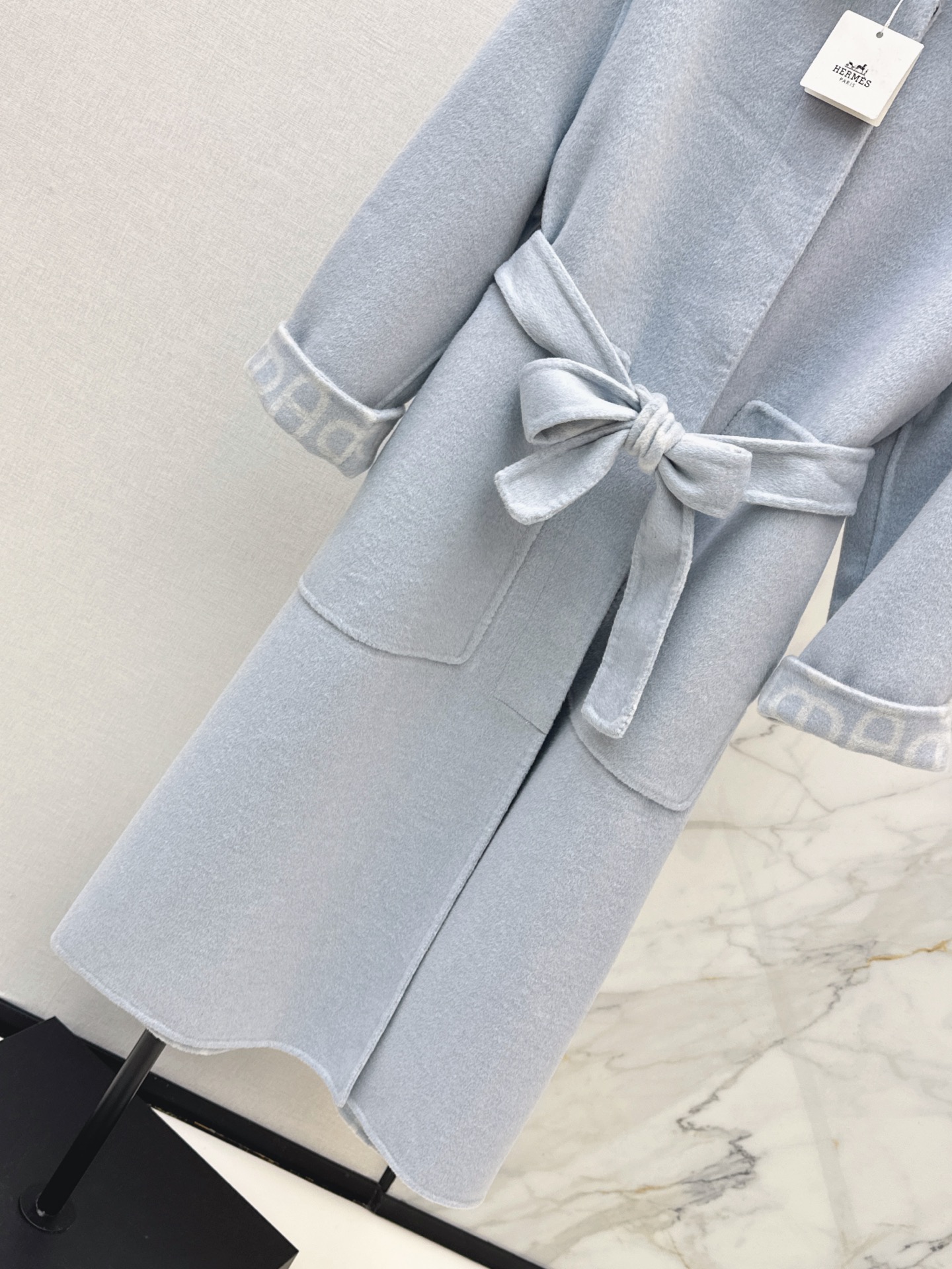 Her 26fw cashmere belted overcoats