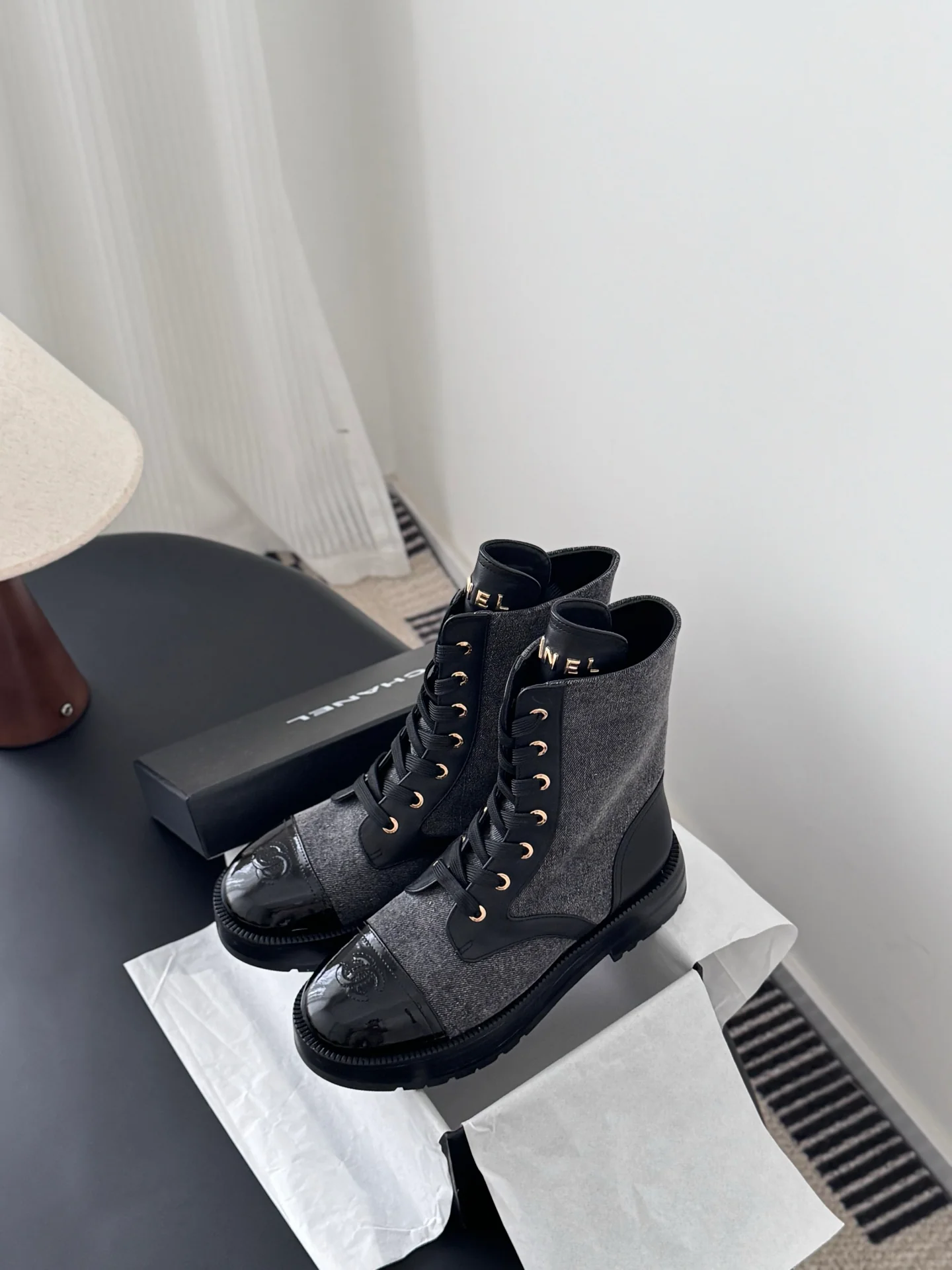Chan 25fw ankle boots