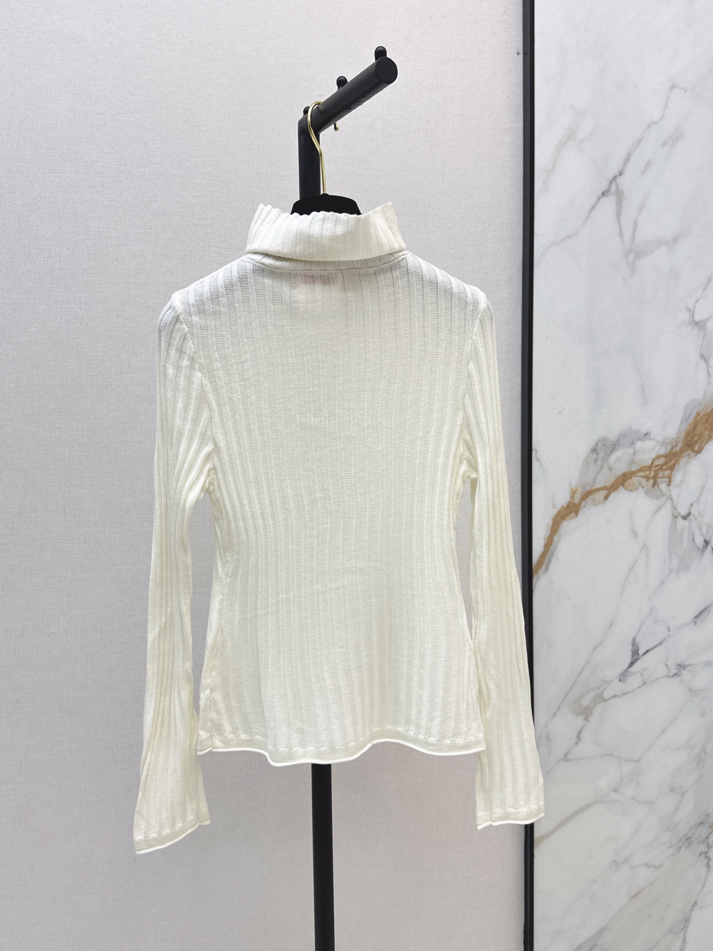 Chan 26fw slim-fit stand collar knitwear