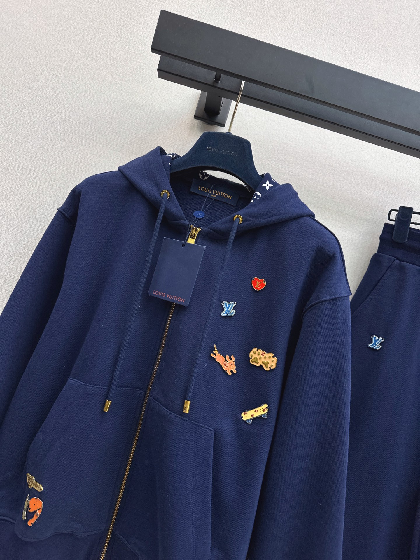 Loui 26fw hooded jacket pant sets
