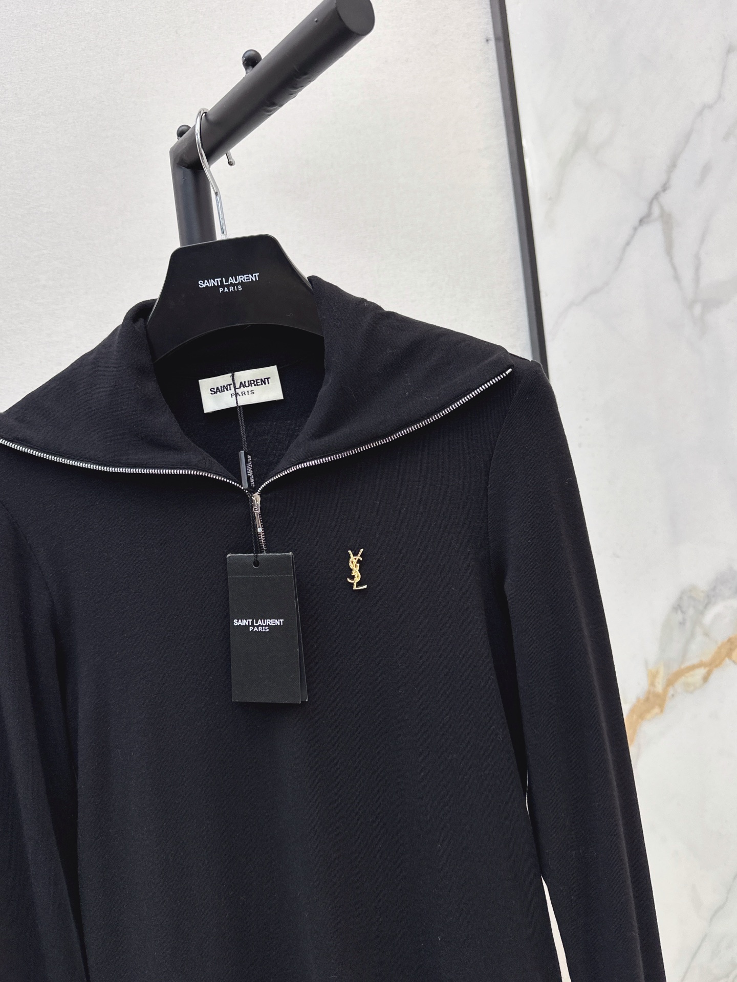Sain 26fw zip-up knit basic tee