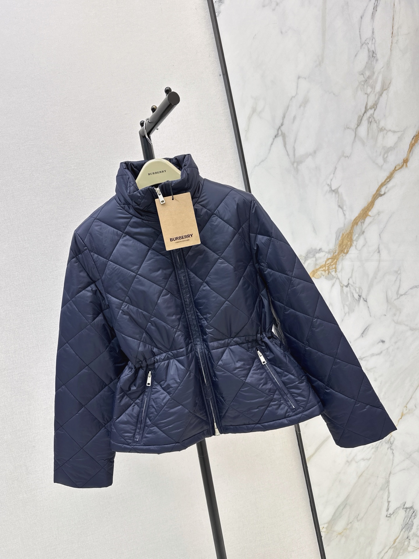 Bur 26fw drawstring padded jacket